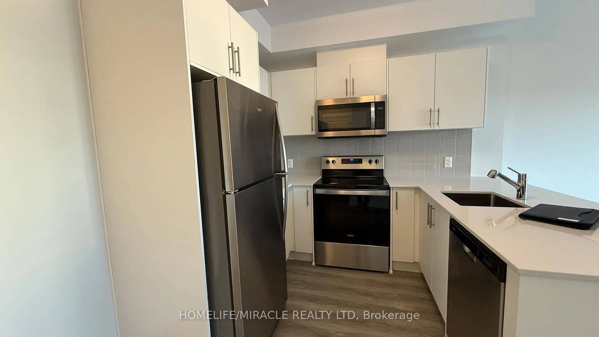 Photo 5 of Unit 410, 1000 Lackner Place, Waterloo — HOMEH