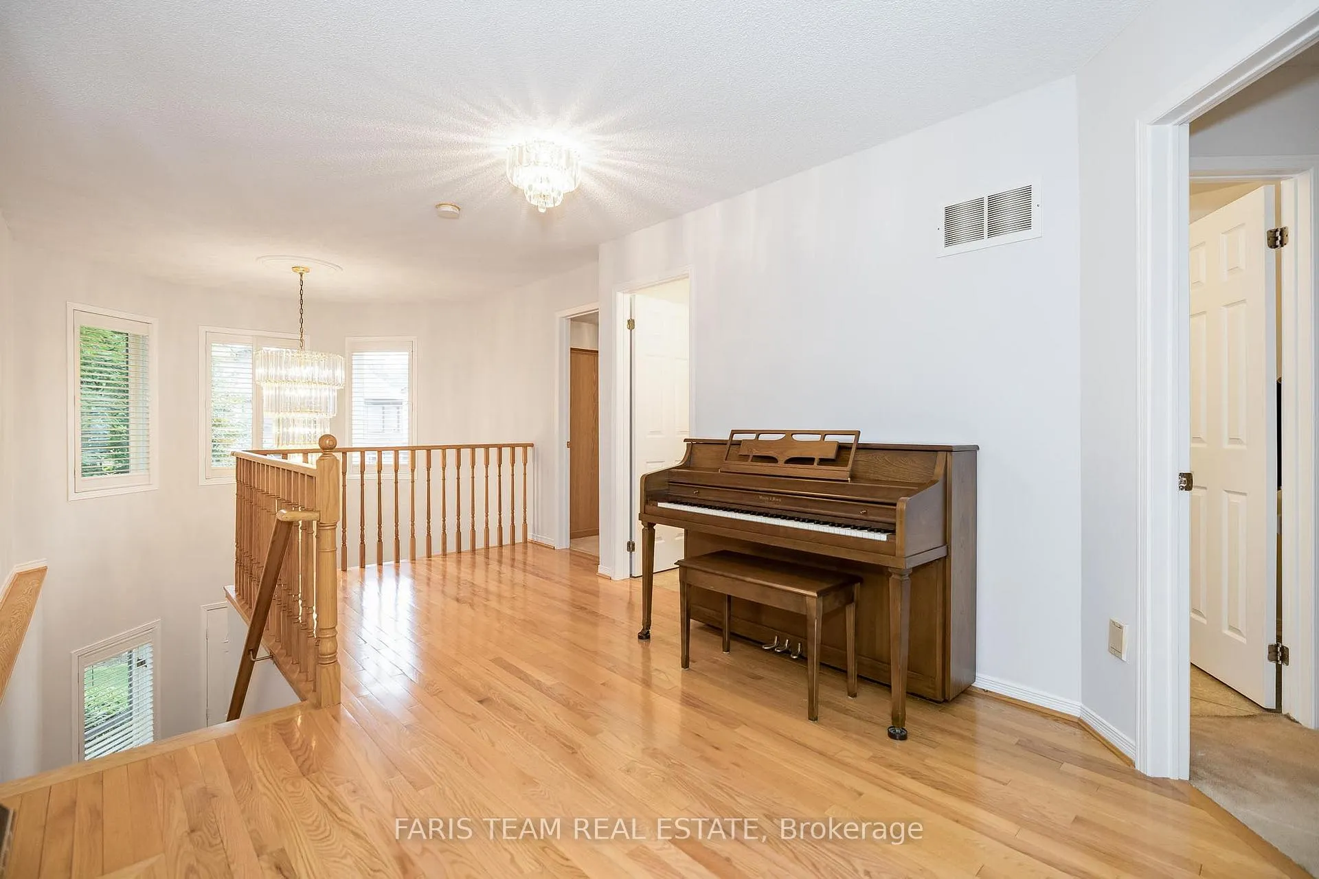 Photo 14 of 9 Briarwood Drive, New Tecumseth, Alliston — HOMEH