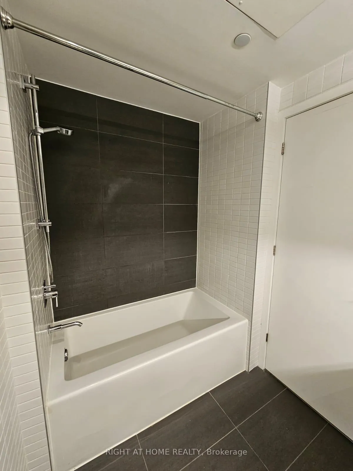 Photo 11 of Unit 326, 47 Lower River Street, Toronto, Moss Park — HOMEH