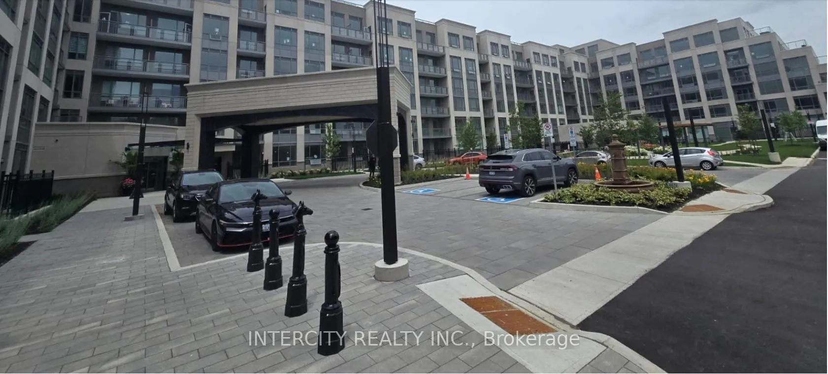 Photo 1 of Unit 430, 2075 King Road, King, King City — HOMEH