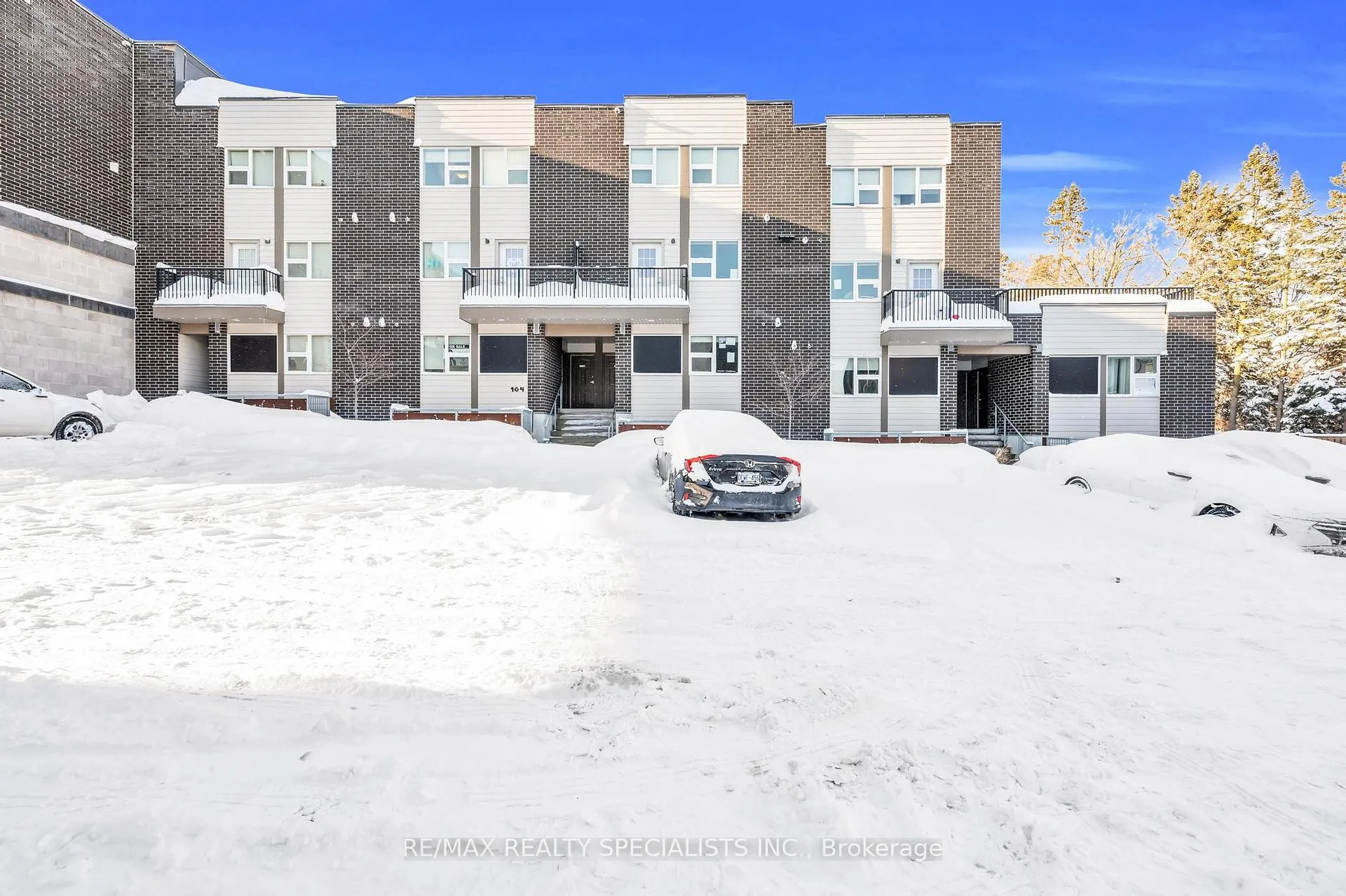 Photo 3 of Unit 105, 288 Albert Street S, Waterloo, Lakeshore Village — HOMEH