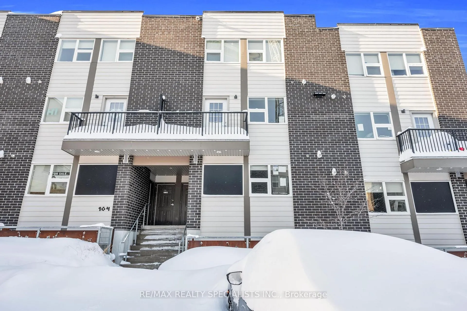 Photo 6 of Unit 105, 288 Albert Street S, Waterloo, Lakeshore Village — HOMEH