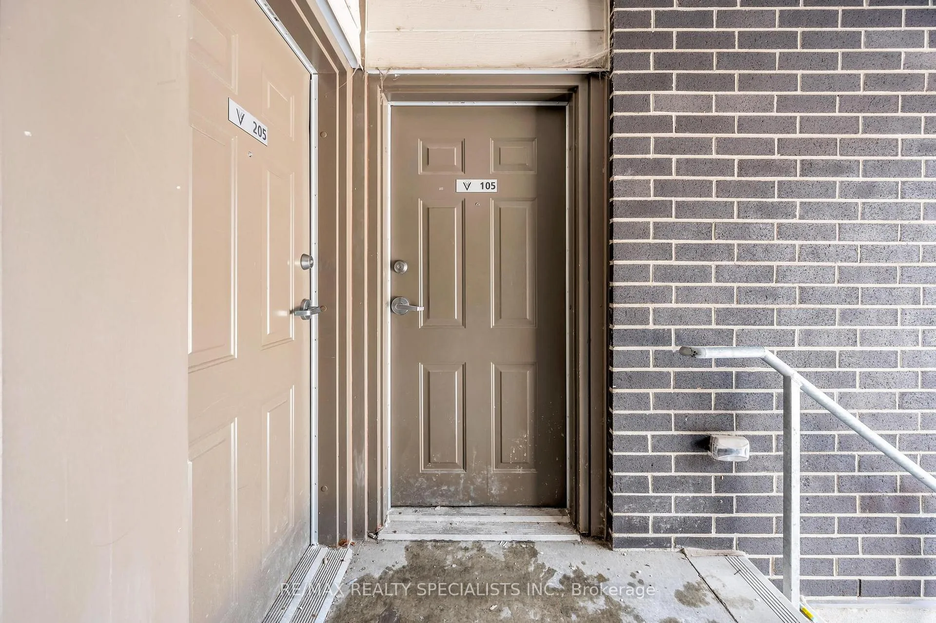 Photo 9 of Unit 105, 288 Albert Street S, Waterloo, Lakeshore Village — HOMEH