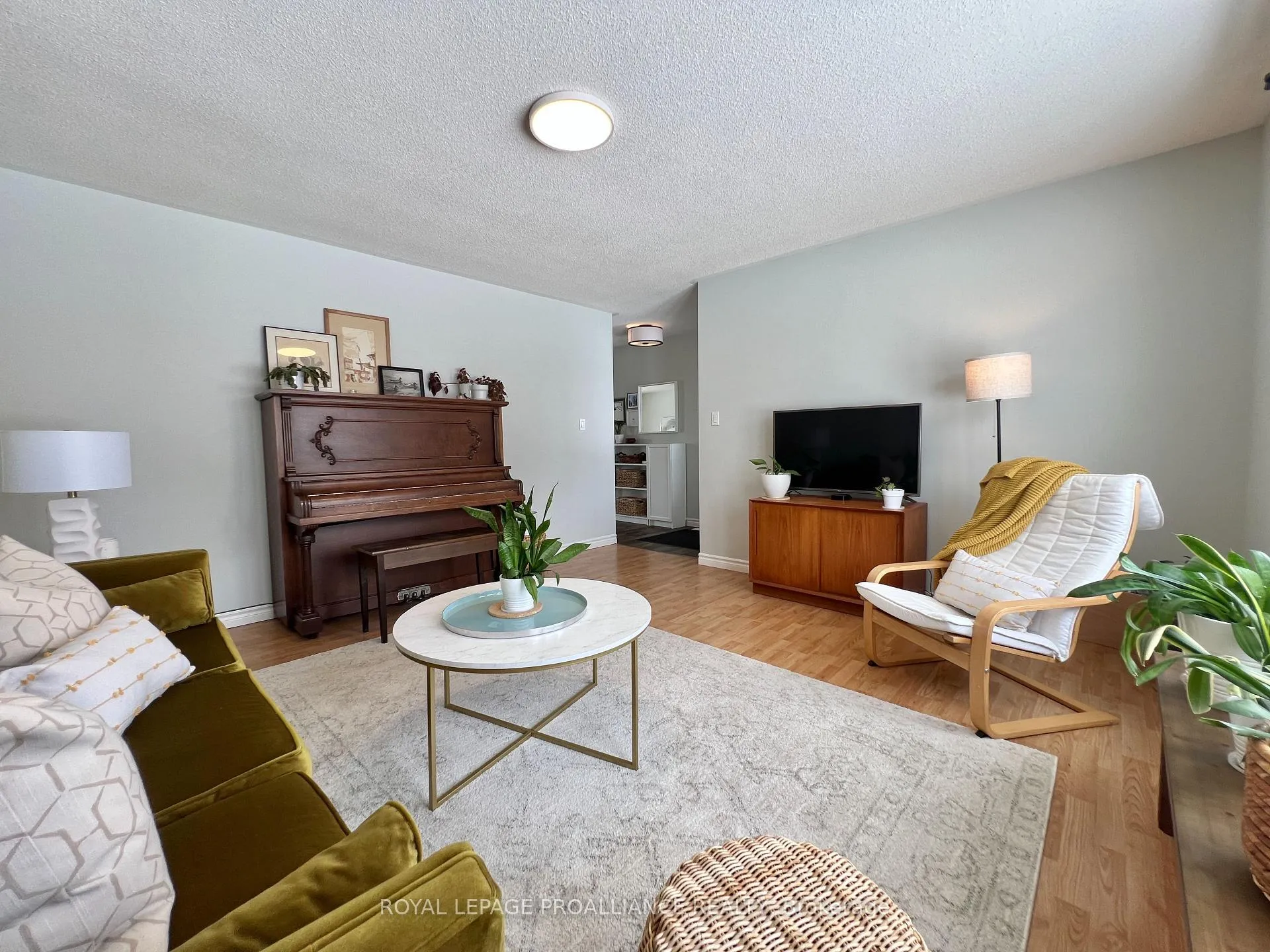 Photo 6 of 1439 County Road 19, Prince Edward County, Ameliasburg Ward — HOMEH