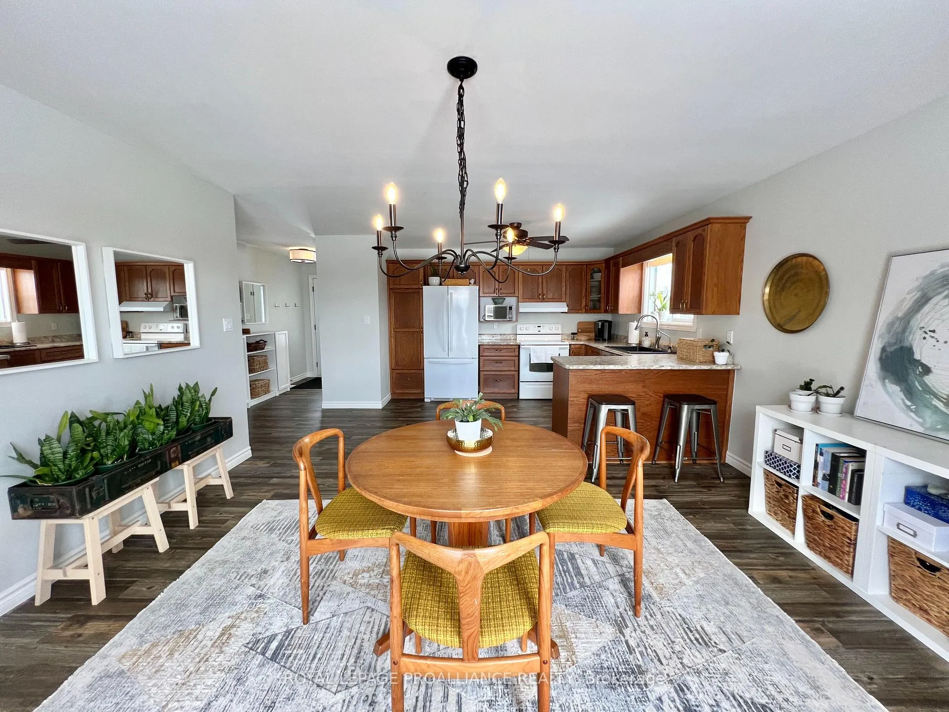 Photo 9 of 1439 County Road 19, Prince Edward County, Ameliasburg Ward — HOMEH