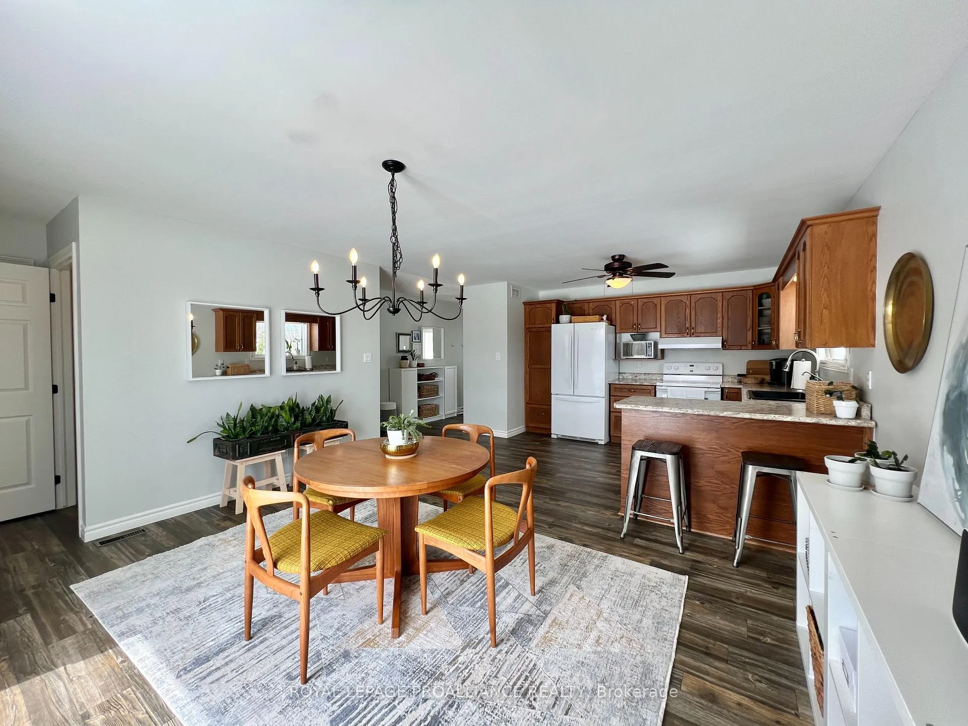 Photo 10 of 1439 County Road 19, Prince Edward County, Ameliasburg Ward — HOMEH