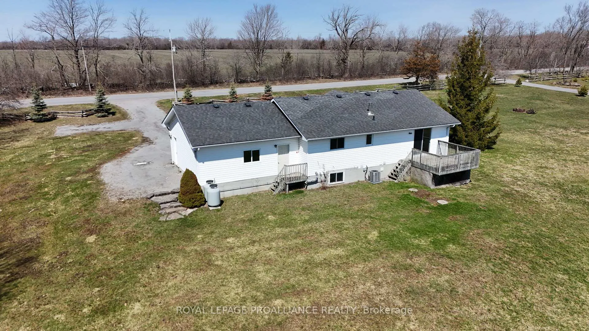 Photo 25 of 1439 County Road 19, Prince Edward County, Ameliasburg Ward — HOMEH