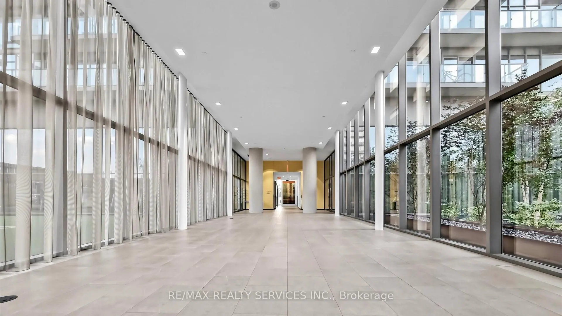 Photo 5 of Unit 511, 105 The Queensway Avenue, Toronto, High Park-Swansea — HOMEH
