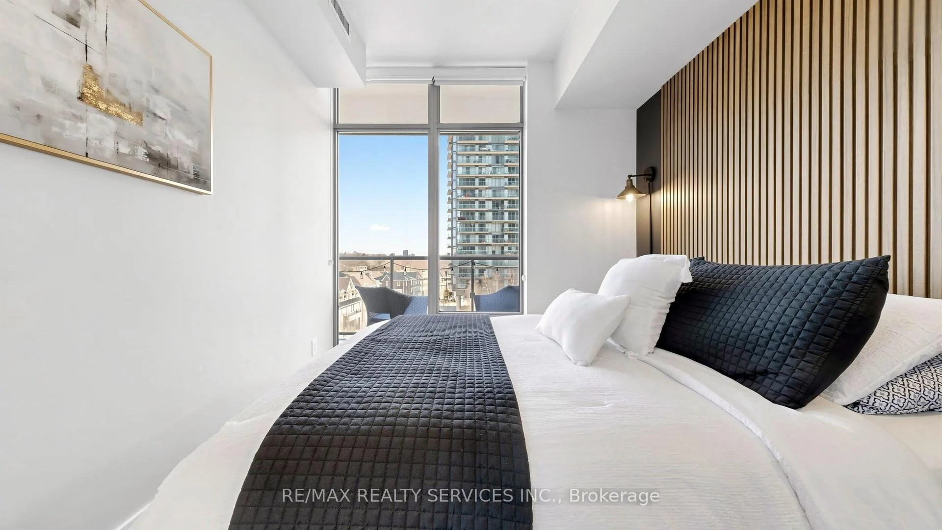 Photo 19 of Unit 511, 105 The Queensway Avenue, Toronto, High Park-Swansea — HOMEH