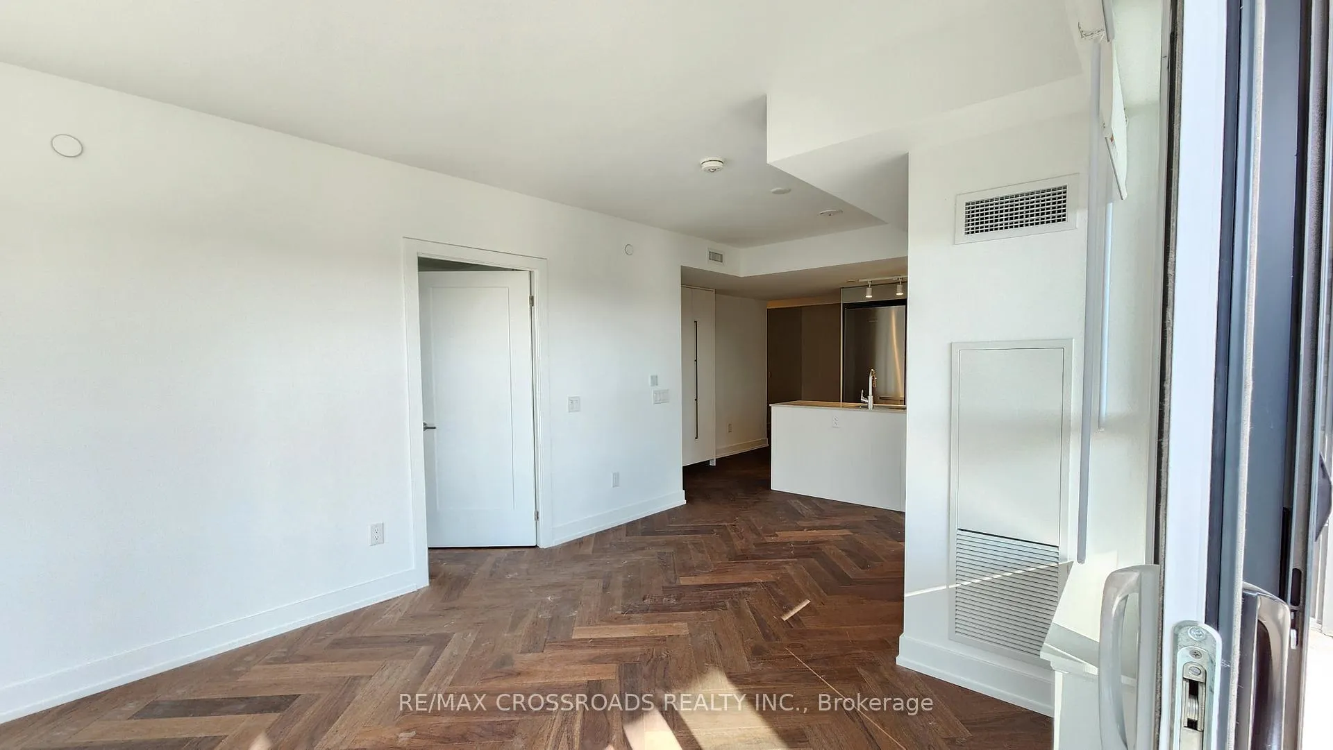 Photo 11 of Unit 908, 9 Clegg Road, Markham, Unionville — HOMEH