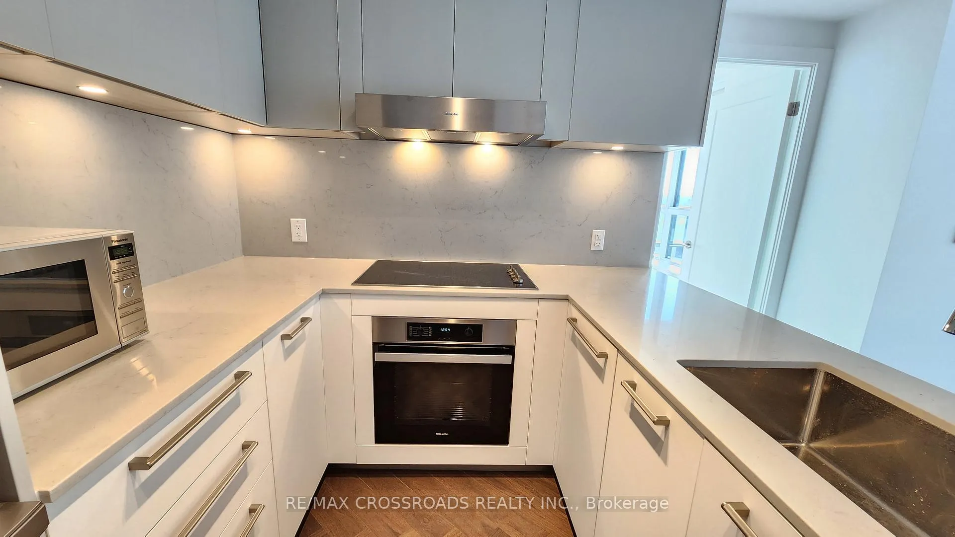 Photo 17 of Unit 908, 9 Clegg Road, Markham, Unionville — HOMEH