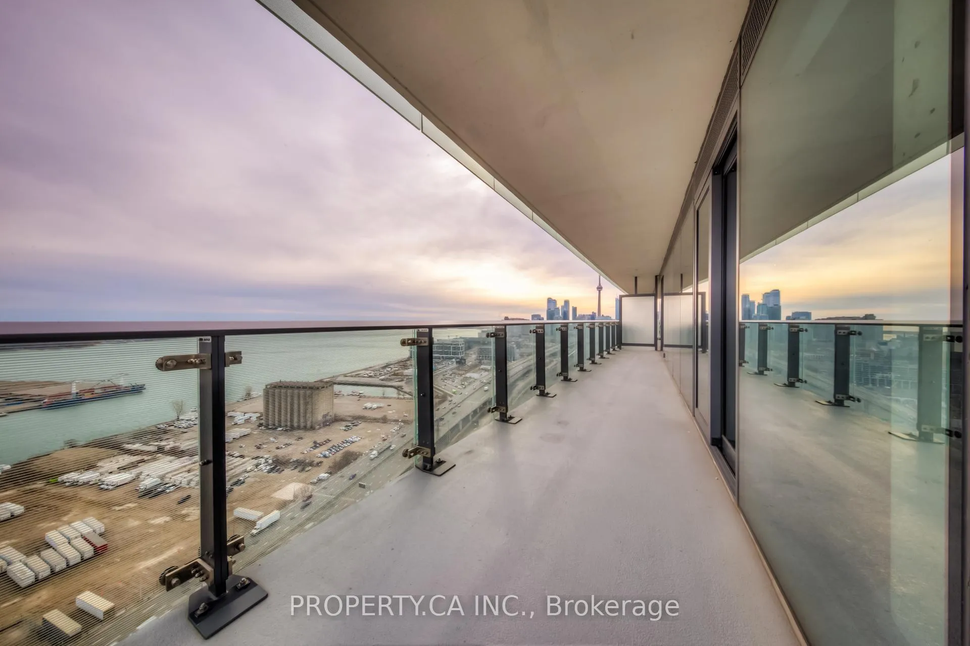 Photo 11 of Unit 3206, 70 Distillery Lane, Toronto, Waterfront Communities — HOMEH