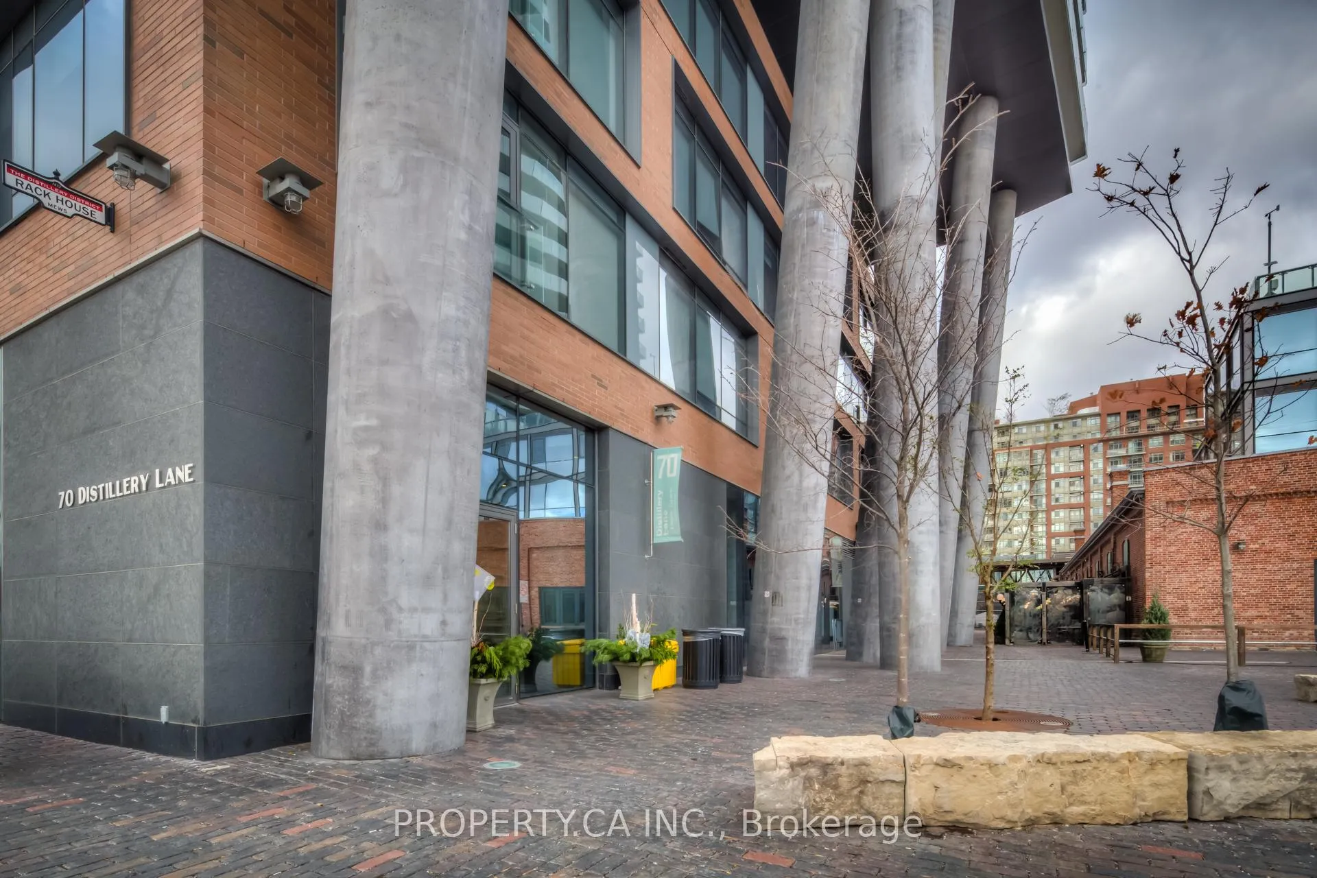 Photo 12 of Unit 3206, 70 Distillery Lane, Toronto, Waterfront Communities — HOMEH