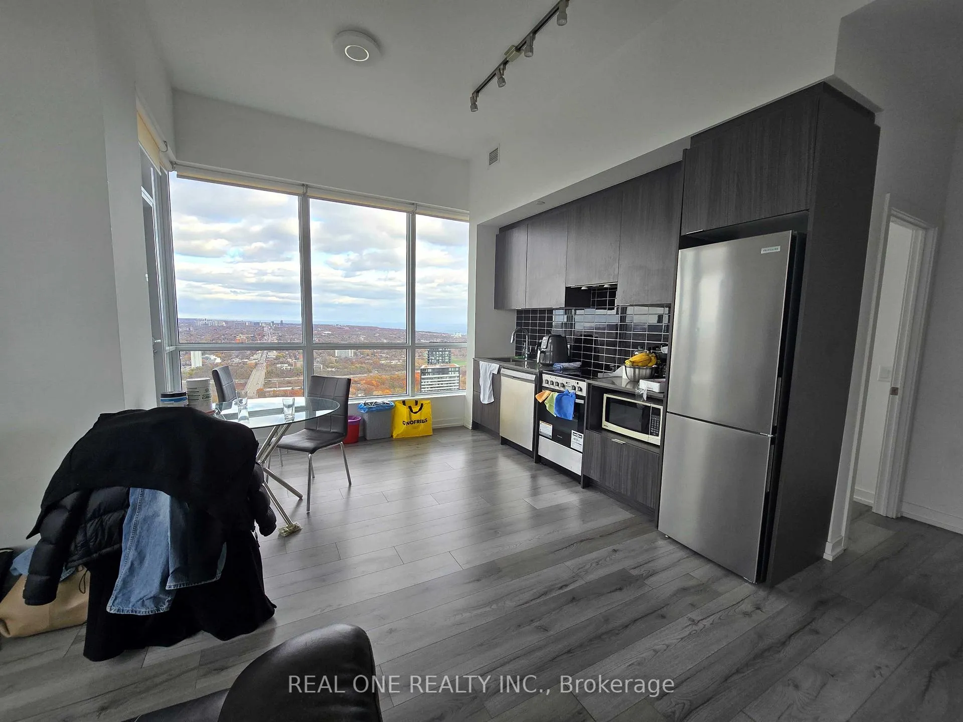 Photo 14 of Unit 5407, 395 Bloor Street E, Toronto, North St. James Town — HOMEH
