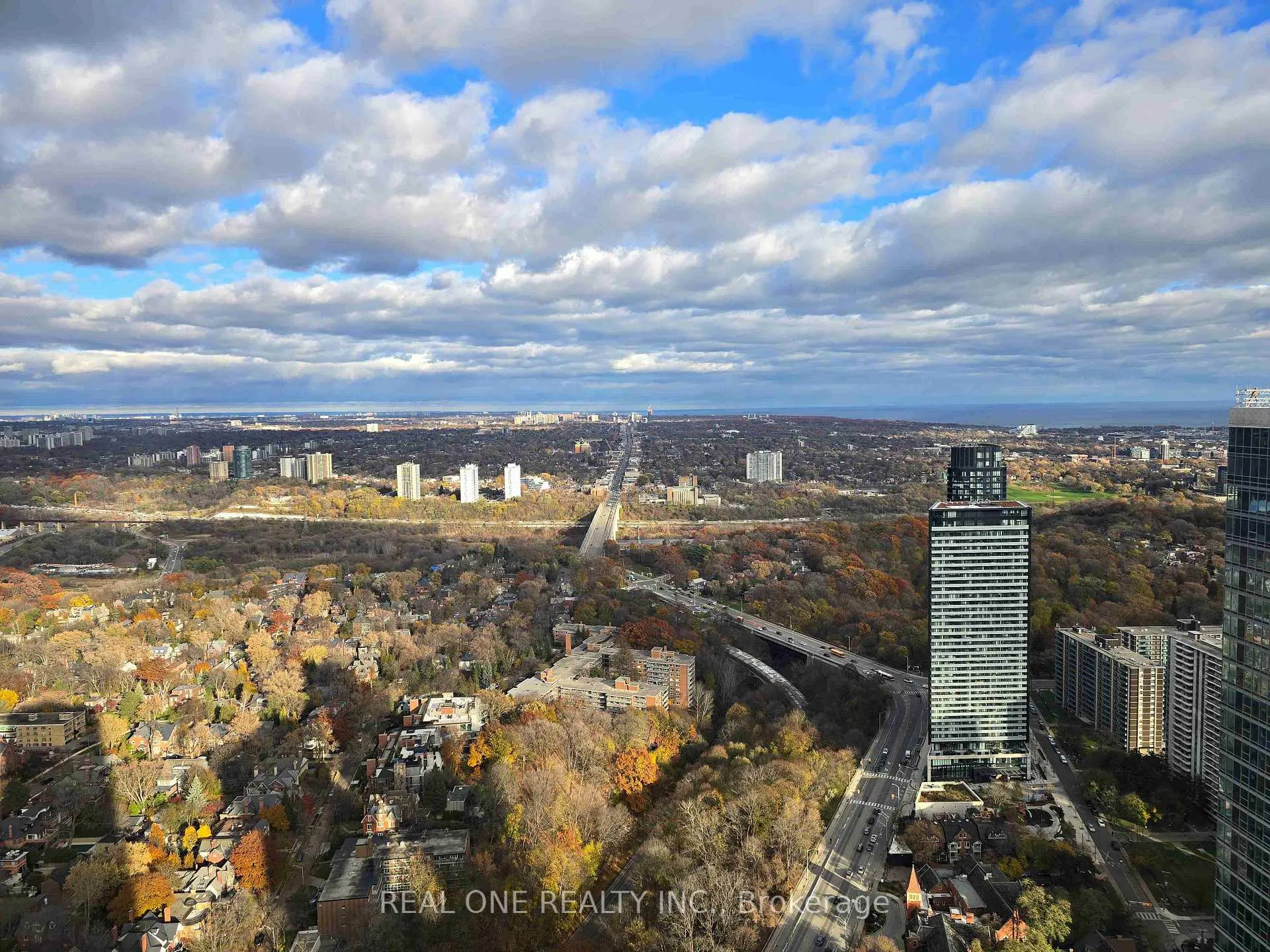Photo 30 of Unit 5407, 395 Bloor Street E, Toronto, North St. James Town — HOMEH