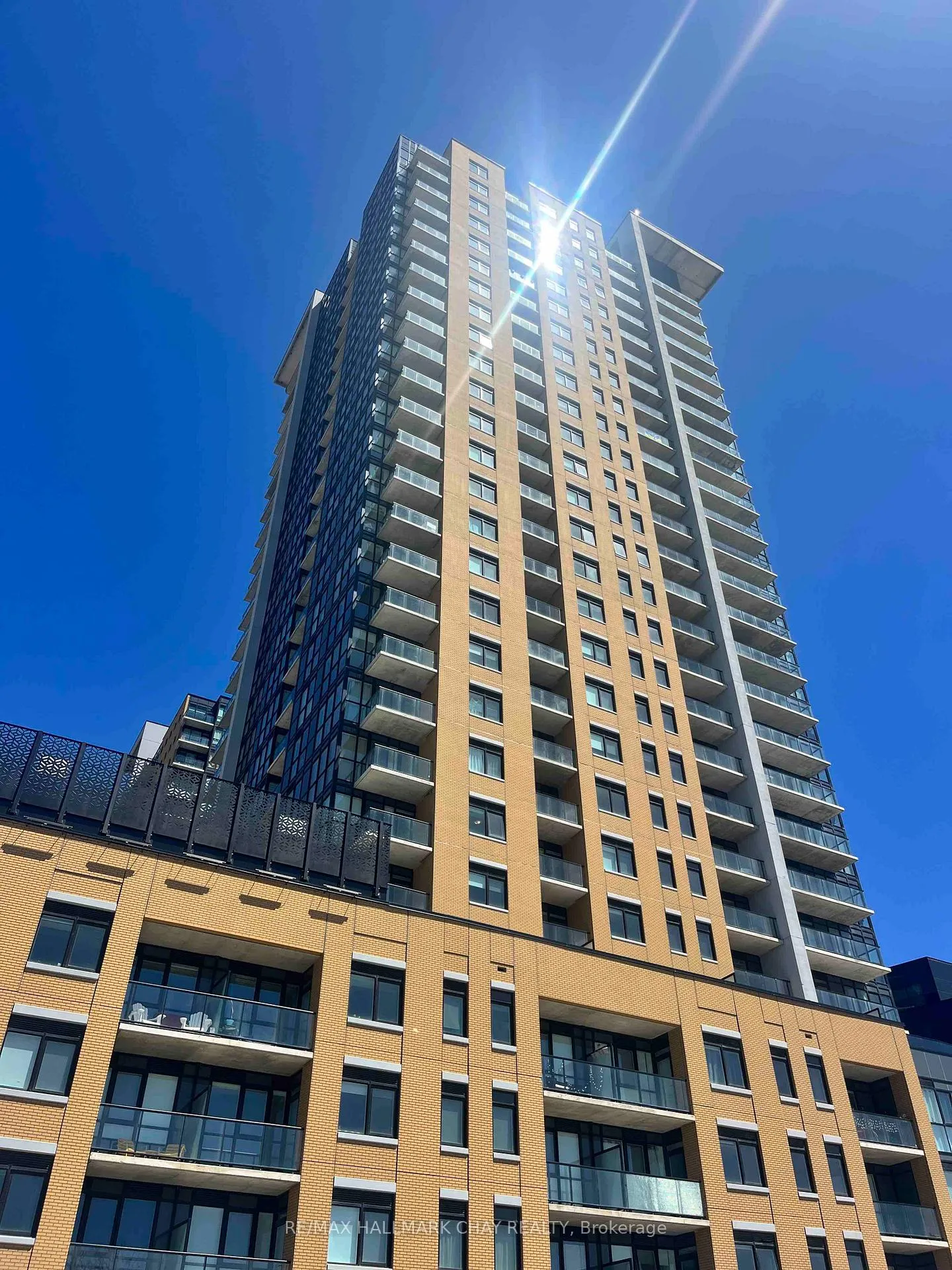 Photo 1 of Unit 2401, 108 Garment Street, Kitchener, City Commercial Core — HOMEH