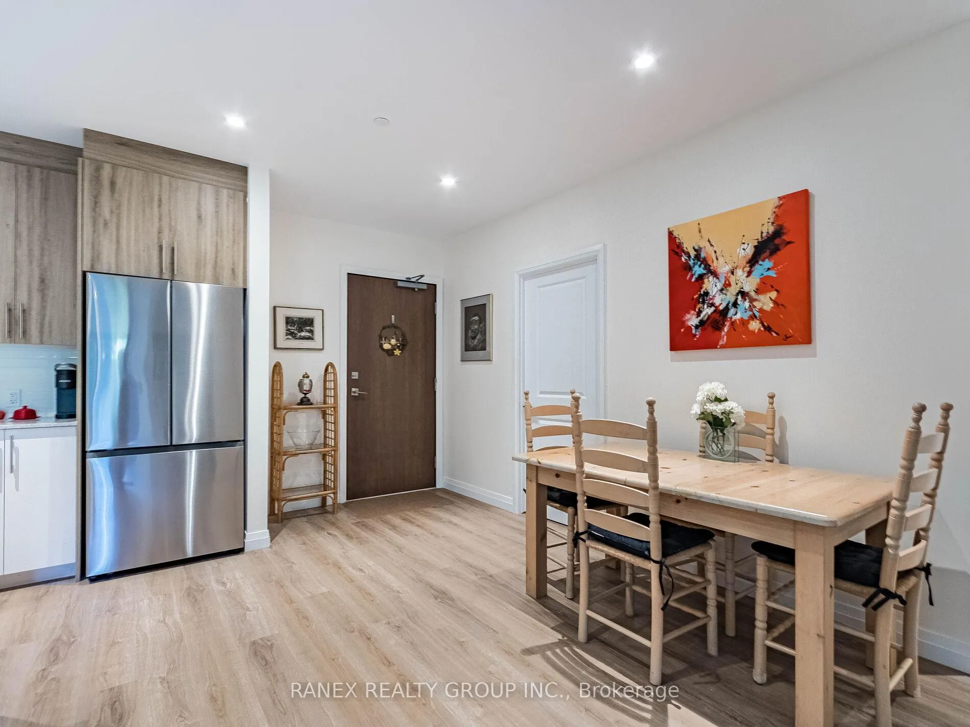 Photo 8 of Unit 215, 525 New Dundee Road, Kitchener — HOMEH