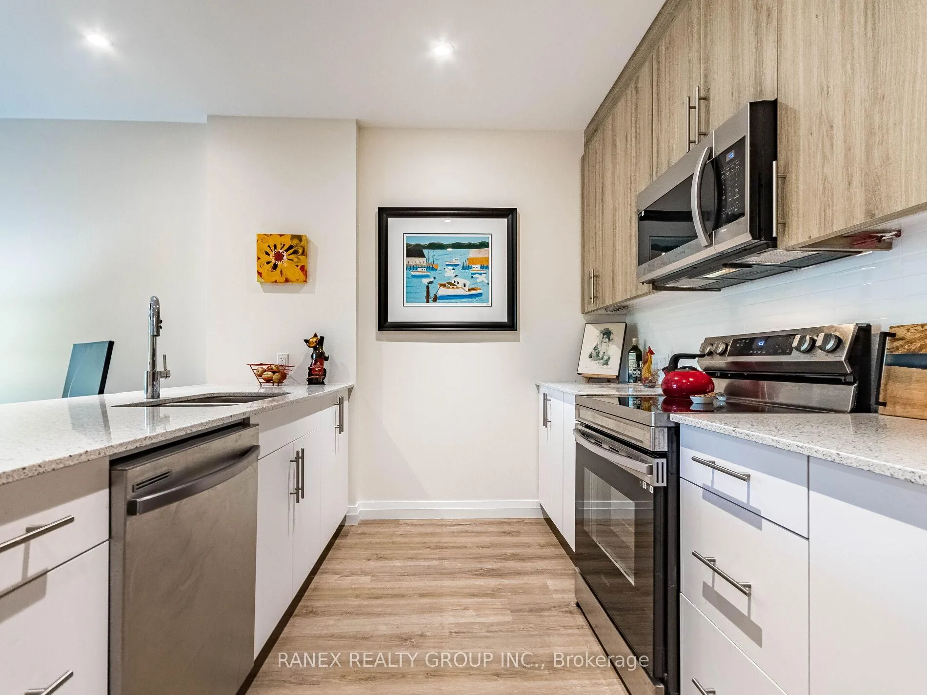 Photo 10 of Unit 215, 525 New Dundee Road, Kitchener — HOMEH