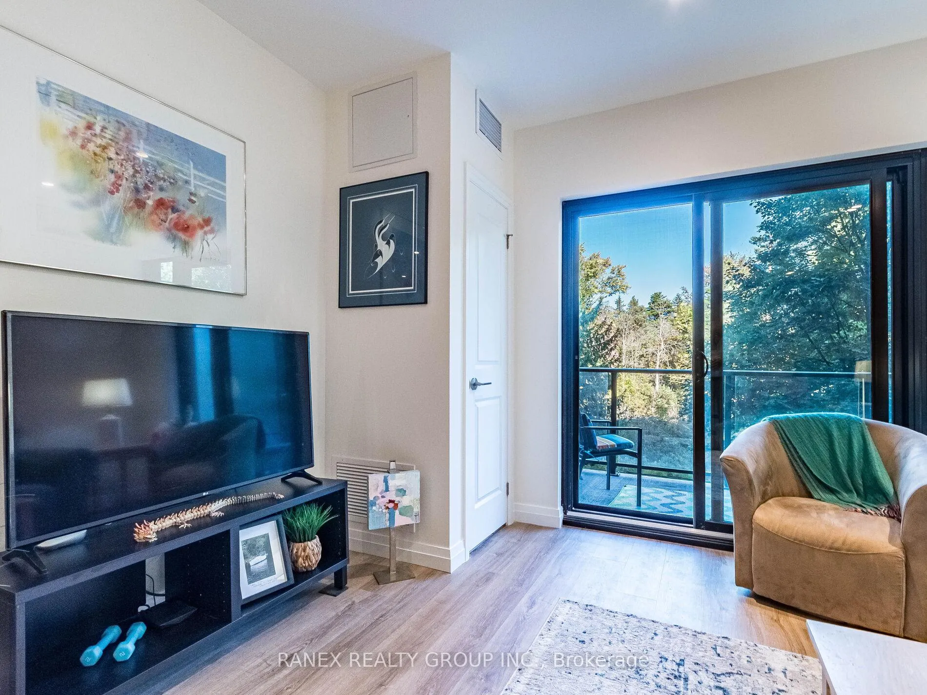 Photo 12 of Unit 215, 525 New Dundee Road, Kitchener — HOMEH