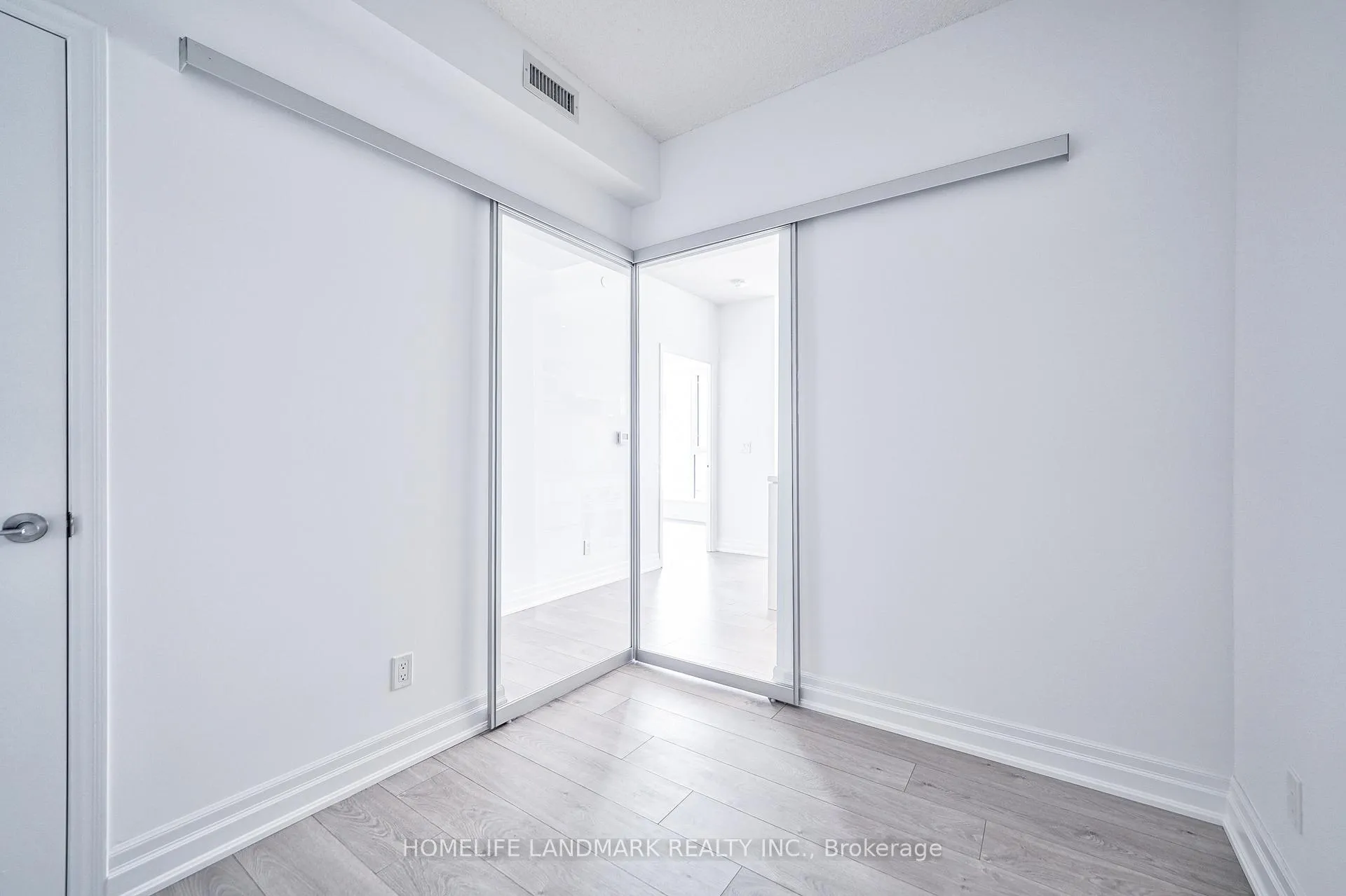 Photo 9 of Unit 509, 8 Rouge Valley Drive W, Markham, Unionville — HOMEH