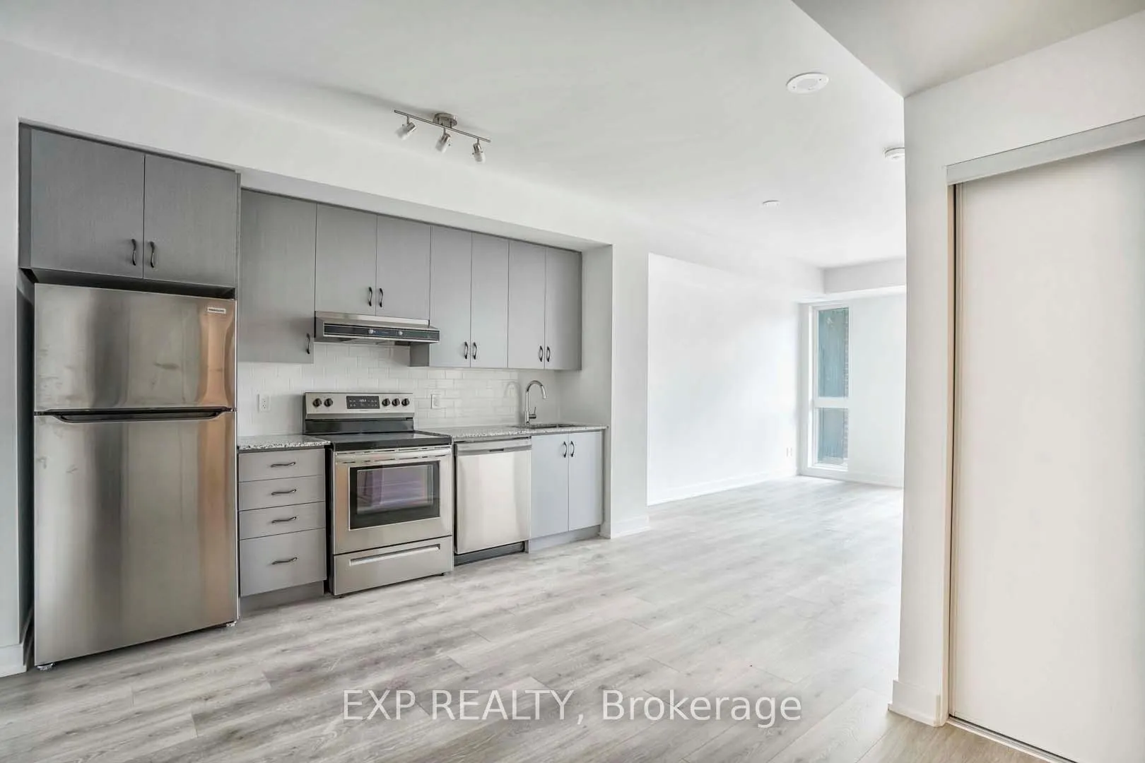 Photo 4 of Unit 208, 1 Climo Lane, Markham, Wismer — HOMEH