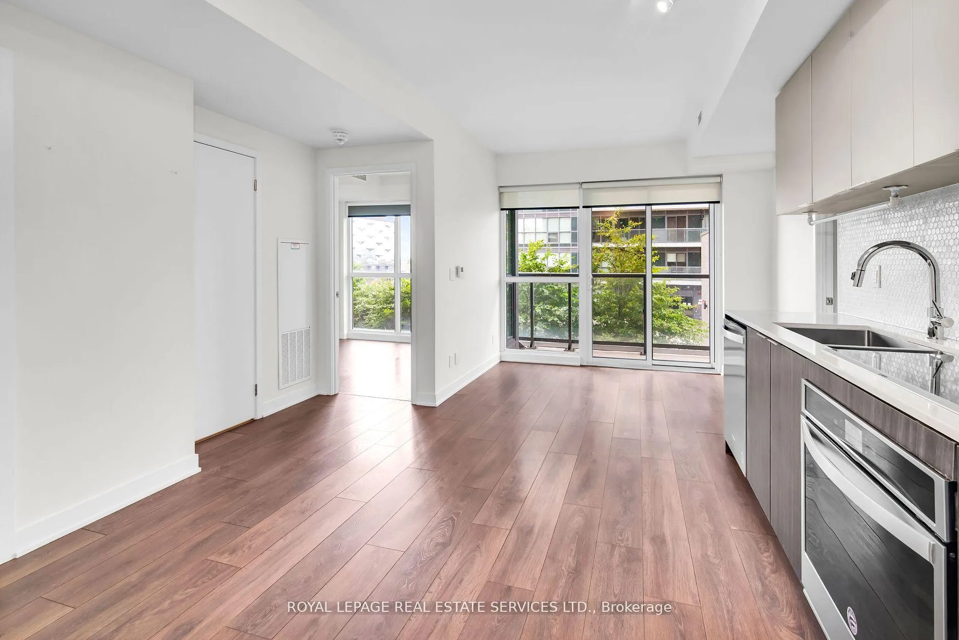 Photo 2 of Unit 503, 2 Sonic Way, Toronto, Flemingdon Park — HOMEH