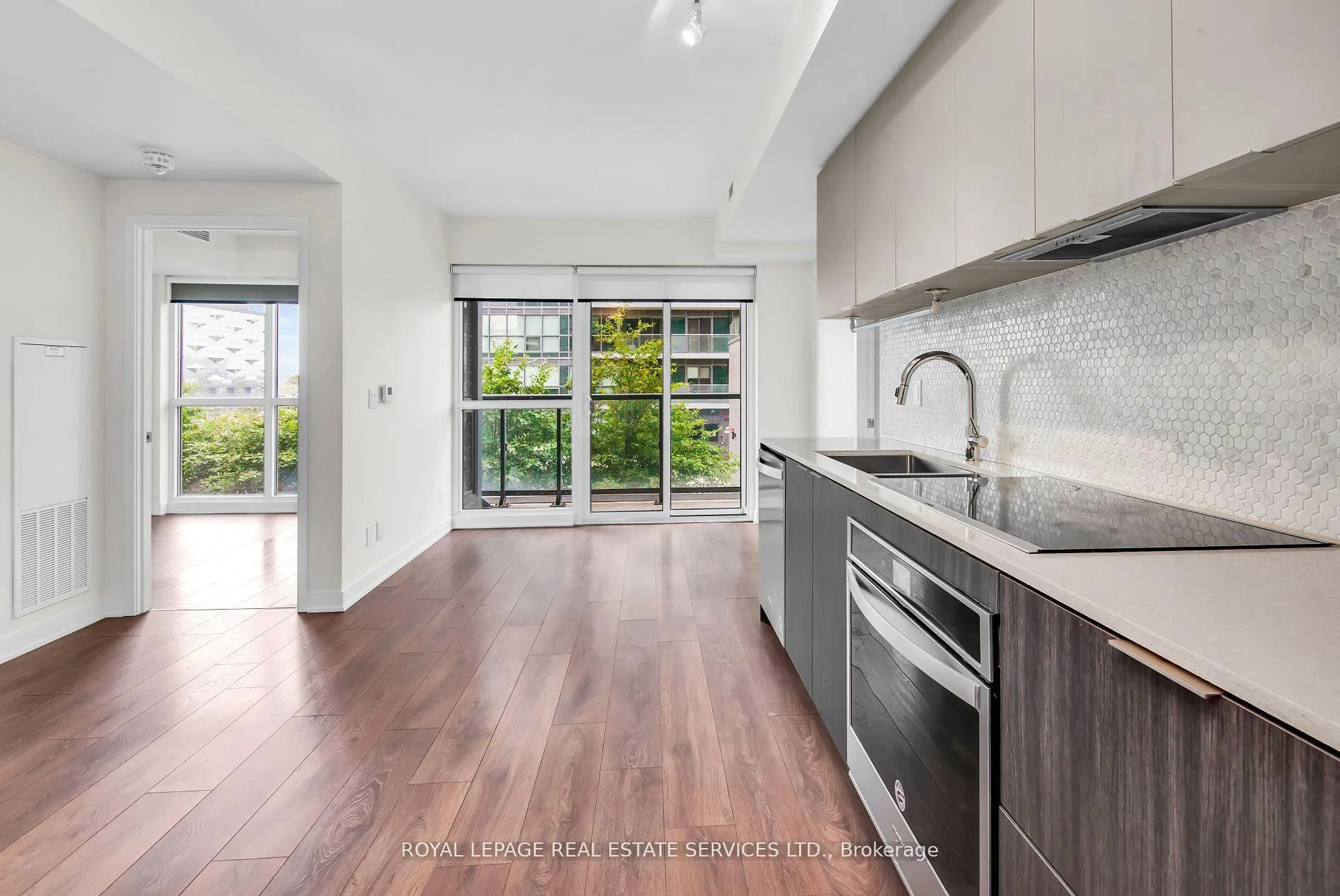 Photo 3 of Unit 503, 2 Sonic Way, Toronto, Flemingdon Park — HOMEH