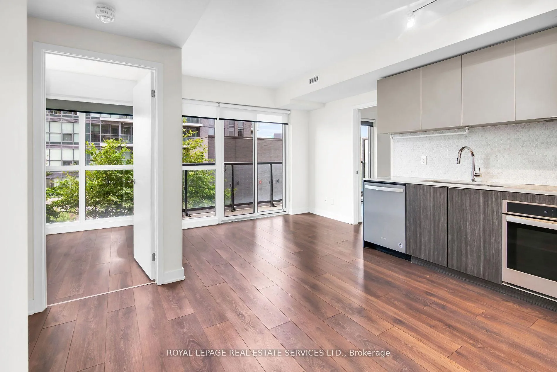 Photo 5 of Unit 503, 2 Sonic Way, Toronto, Flemingdon Park — HOMEH