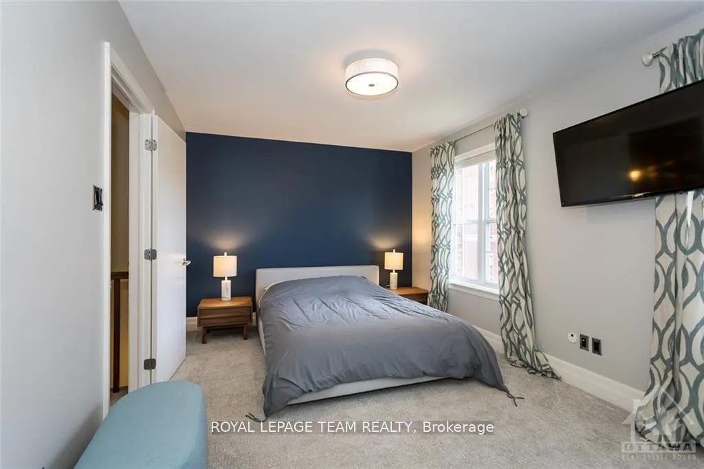Photo 19 of 100 Applegate Private, Ottawa, West Centre Town — HOMEH