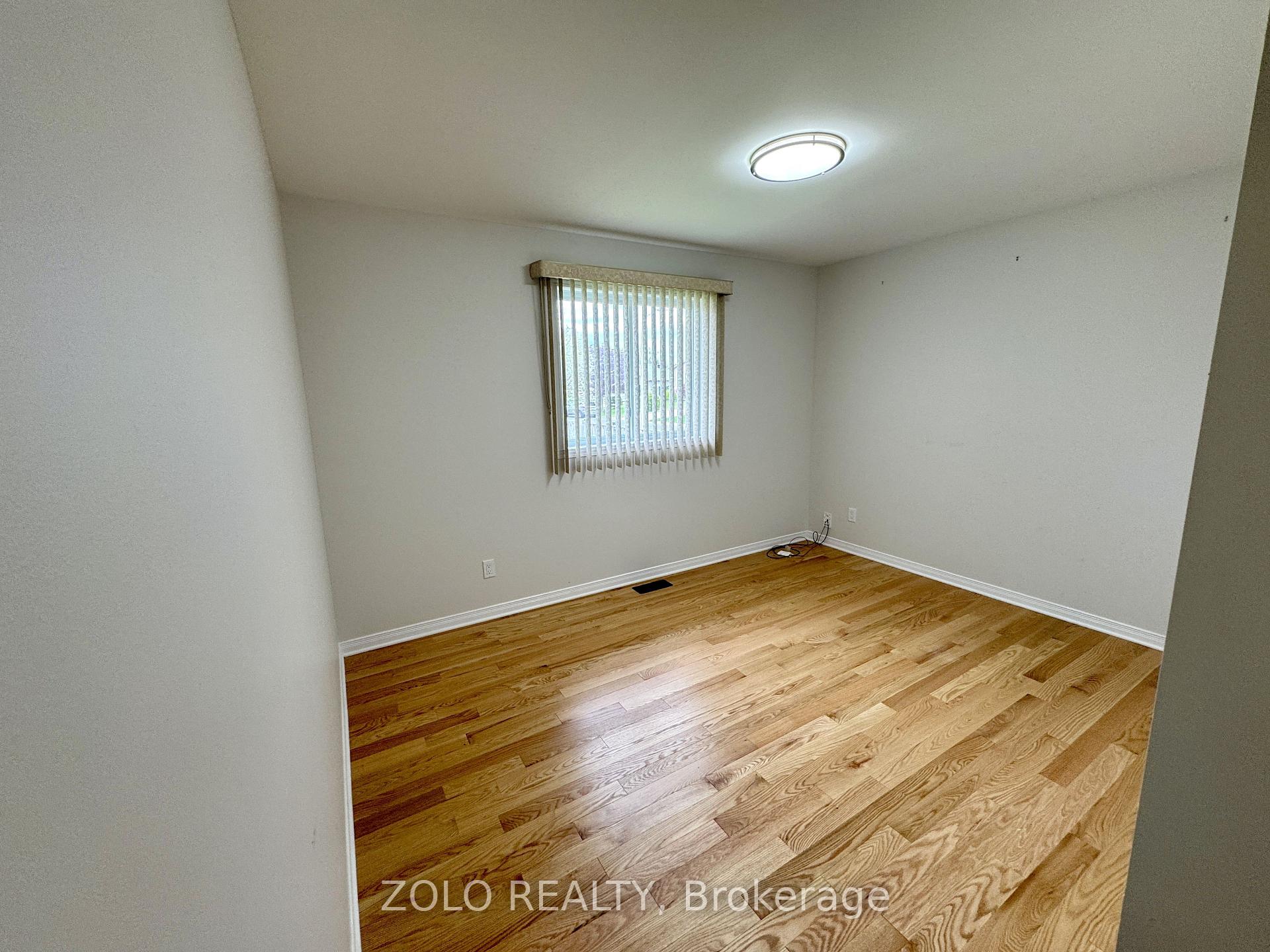 Photo 11 of 329 Ellen Avenue, Cornwall — HOMEH