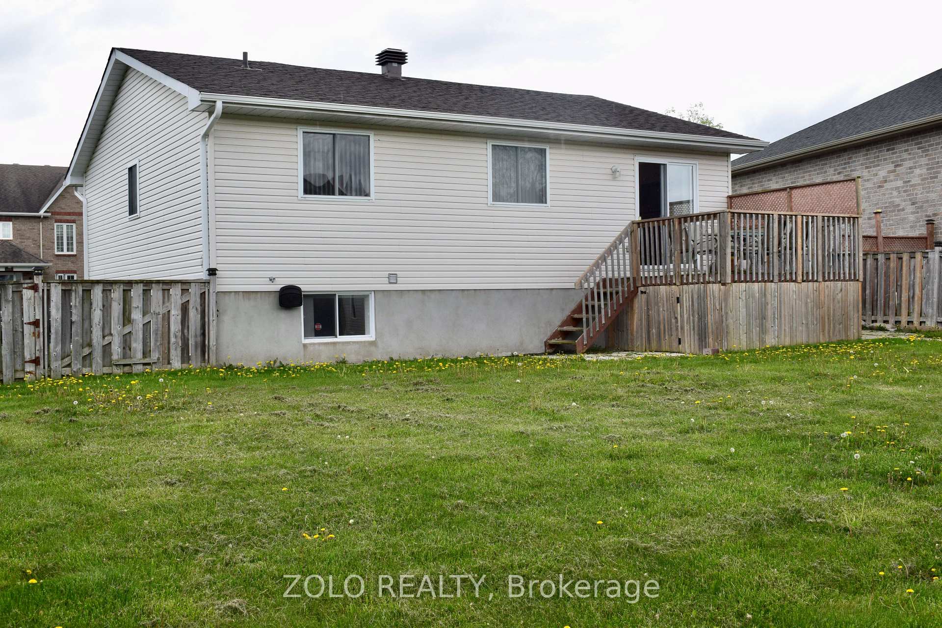 Photo 22 of 329 Ellen Avenue, Cornwall — HOMEH