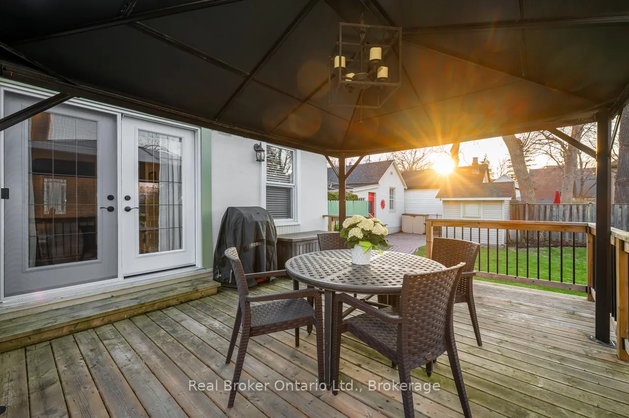 Photo 27 of 15 Maple Avenue, Hamilton, Stoney Creek — HOMEH