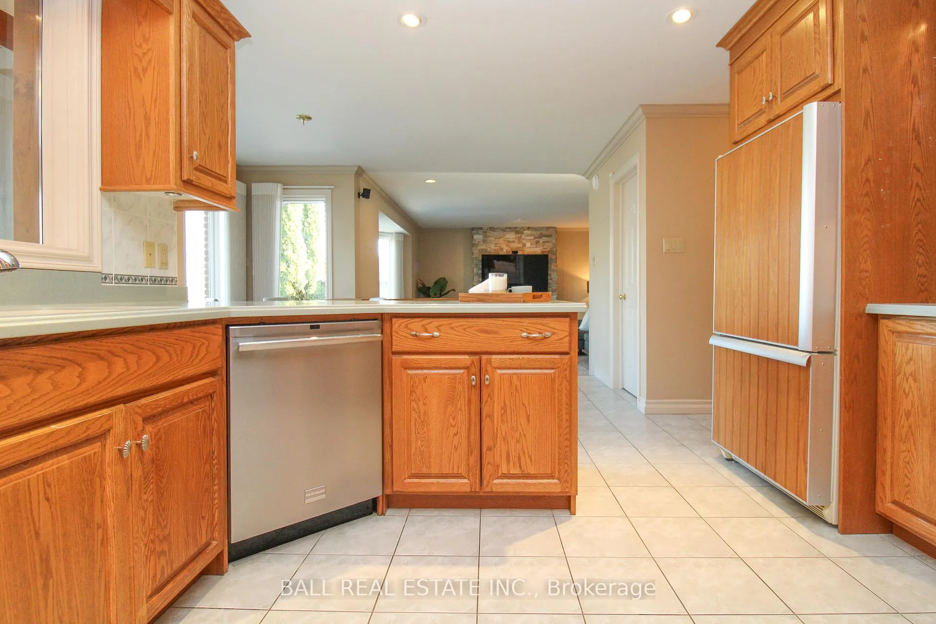 Photo 12 of 1166 Summit Drive, Peterborough, Otonabee Ward 1 — HOMEH