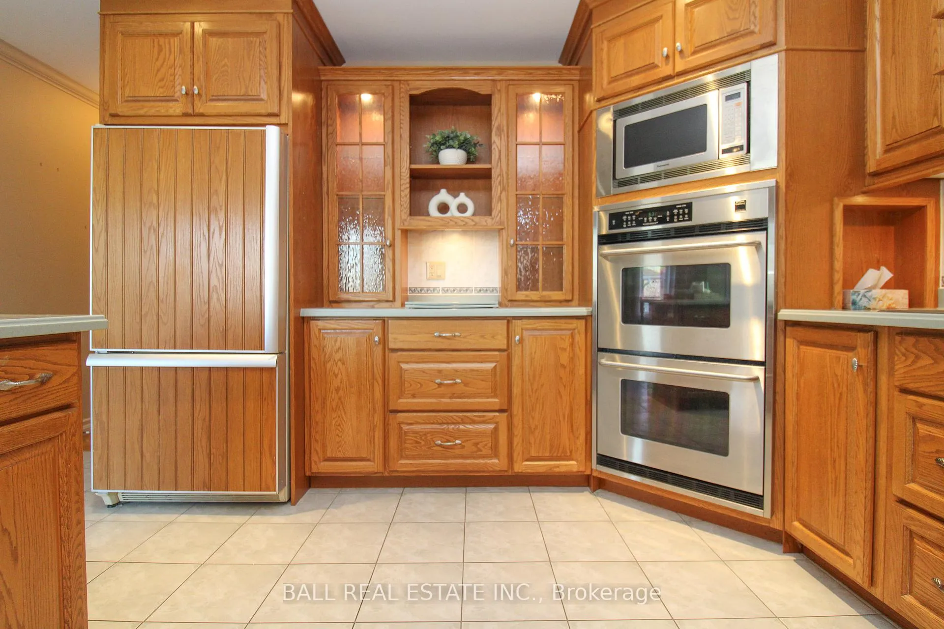 Photo 13 of 1166 Summit Drive, Peterborough, Otonabee Ward 1 — HOMEH