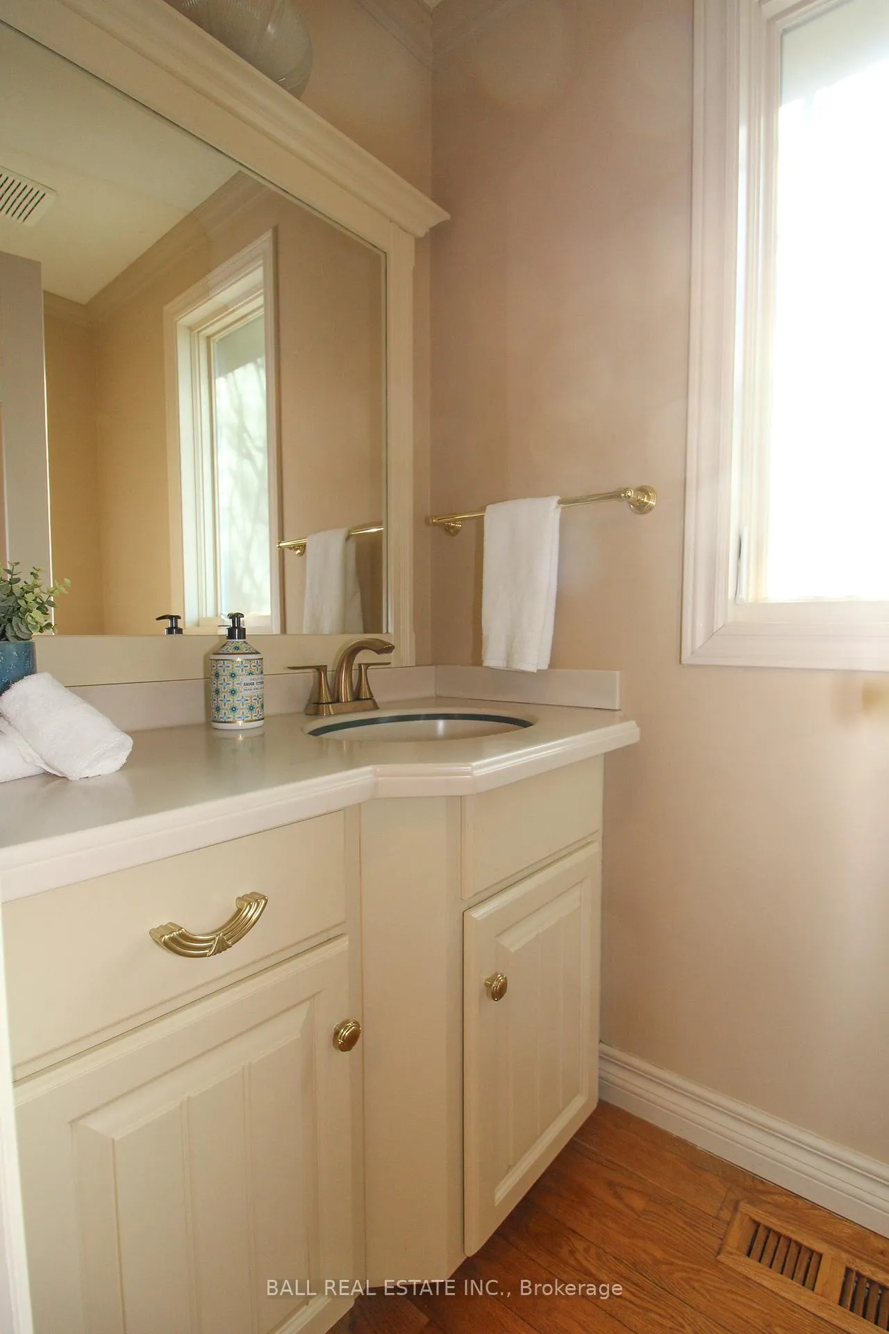 Photo 19 of 1166 Summit Drive, Peterborough, Otonabee Ward 1 — HOMEH