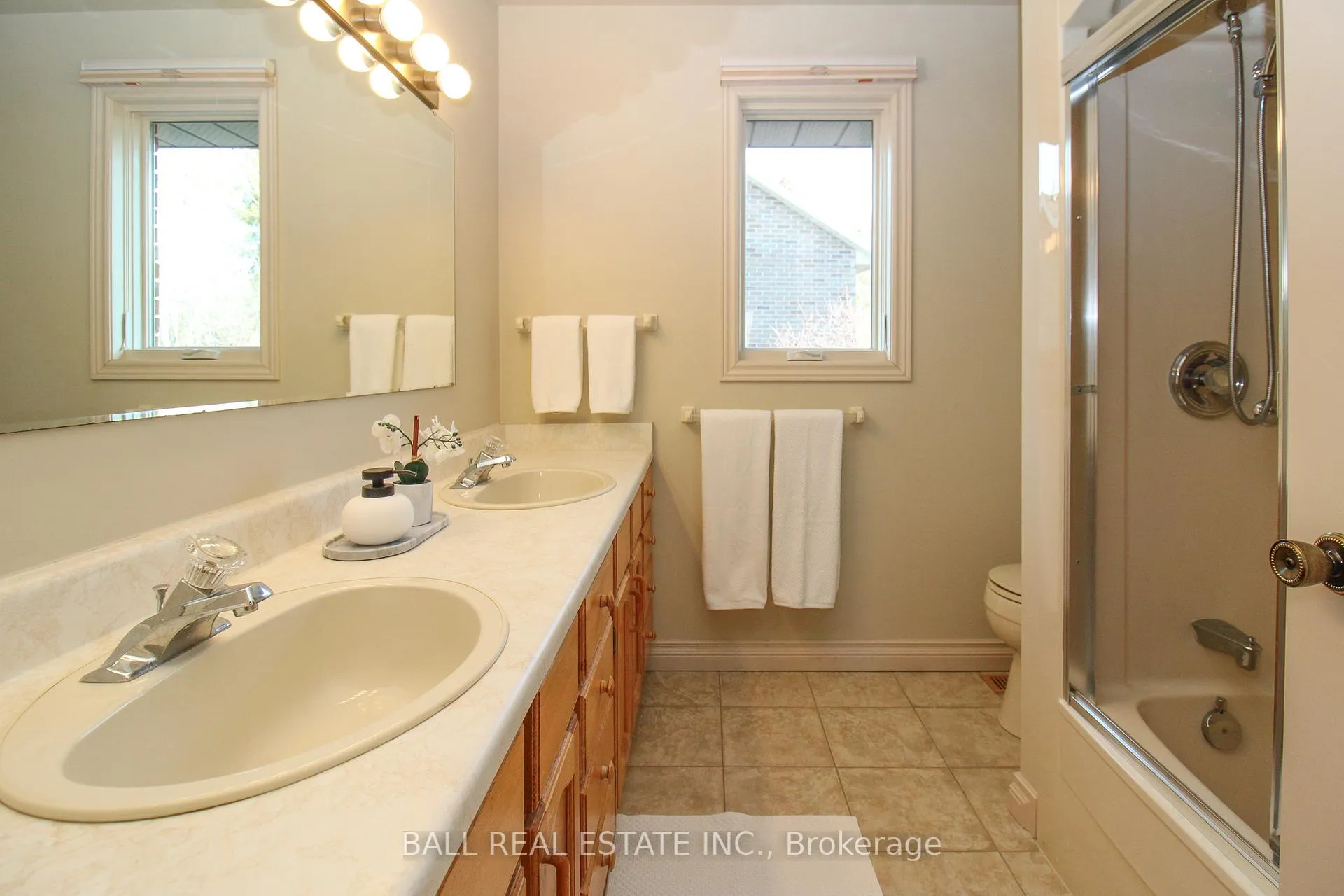 Photo 32 of 1166 Summit Drive, Peterborough, Otonabee Ward 1 — HOMEH