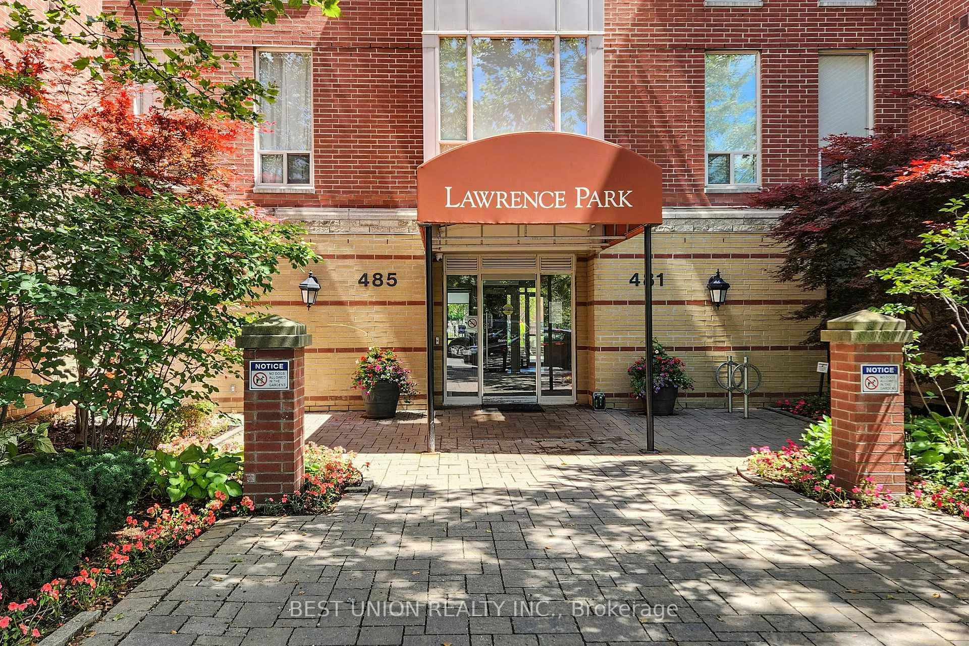 Photo 2 of Unit 512, 485 Rosewell Avenue, Toronto, Lawrence Park South — HOMEH