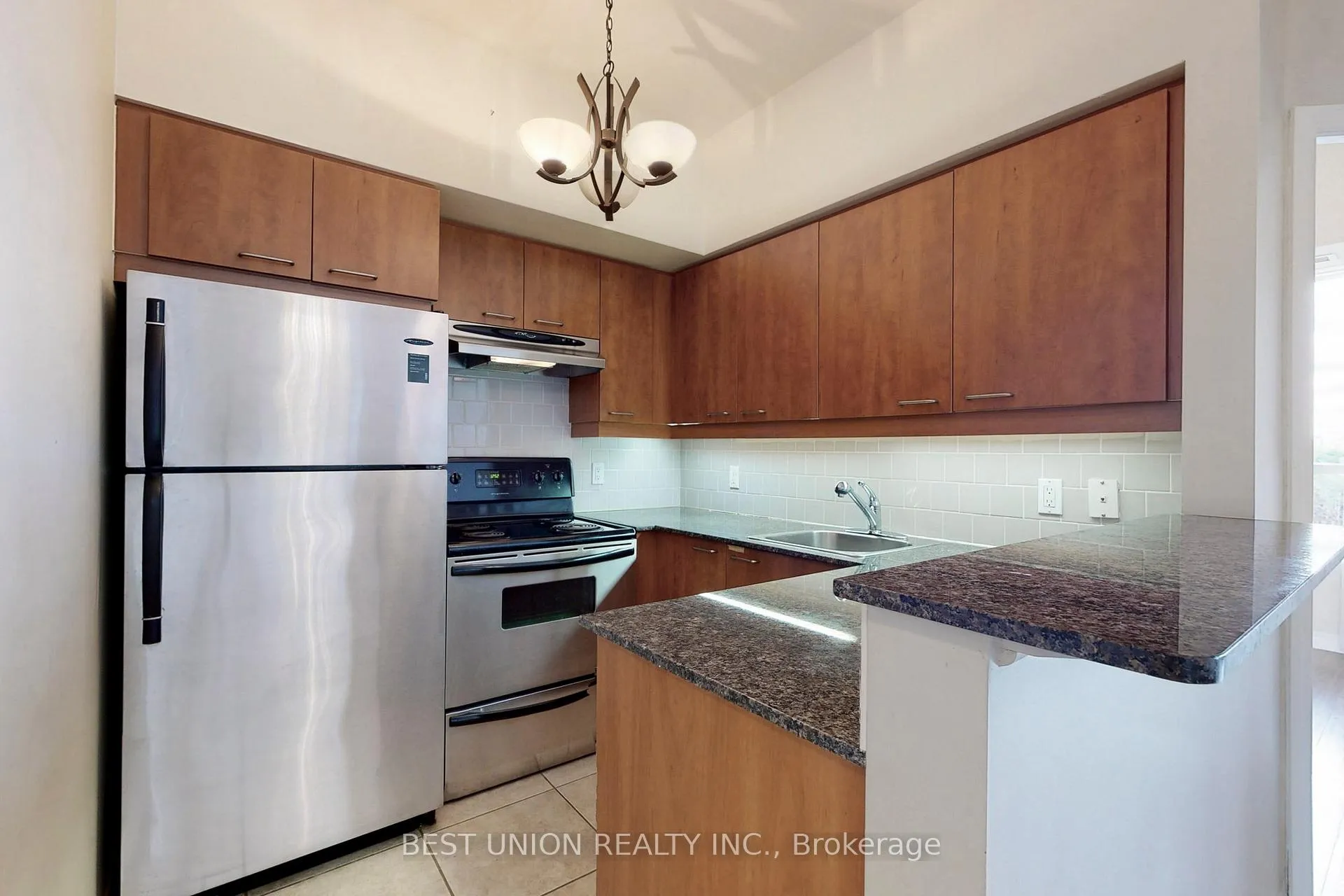 Photo 13 of Unit 512, 485 Rosewell Avenue, Toronto, Lawrence Park South — HOMEH