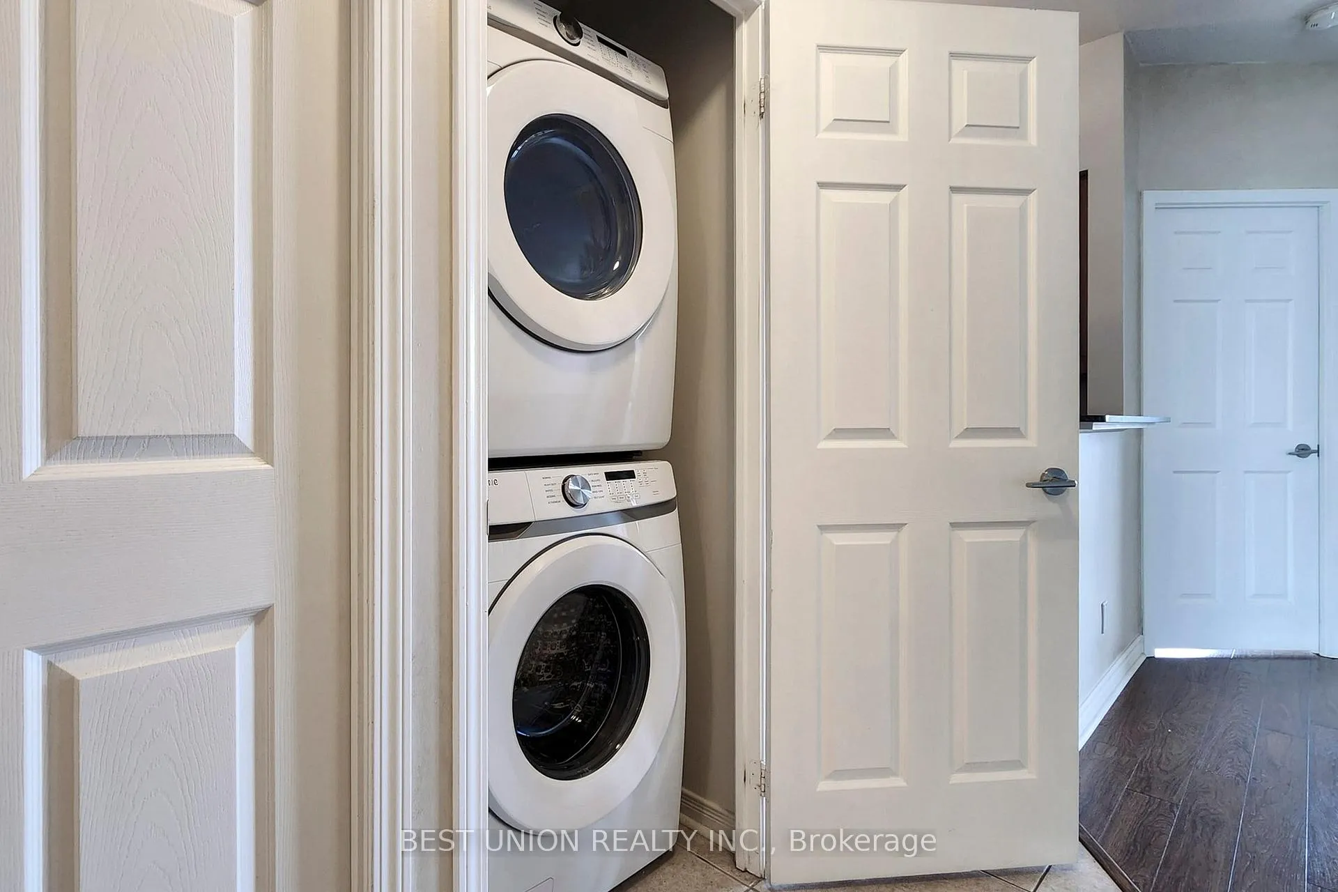 Photo 24 of Unit 512, 485 Rosewell Avenue, Toronto, Lawrence Park South — HOMEH