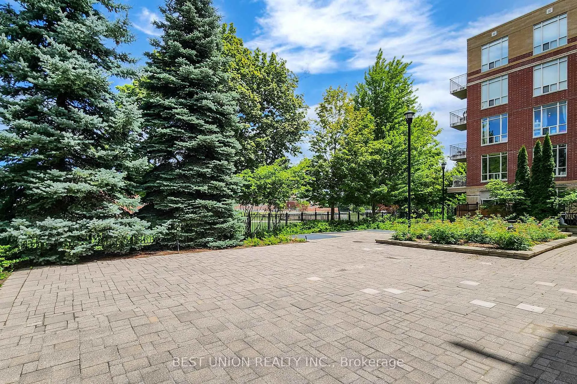 Photo 31 of Unit 512, 485 Rosewell Avenue, Toronto, Lawrence Park South — HOMEH