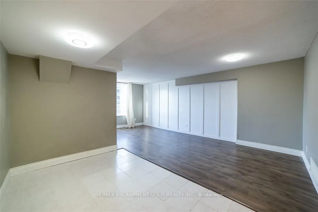 Photo 13 of Unit 302, 400 York Boulevard, Hamilton, Strathcona — HOMEH