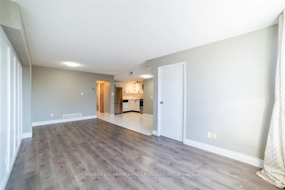 Photo 17 of Unit 302, 400 York Boulevard, Hamilton, Strathcona — HOMEH