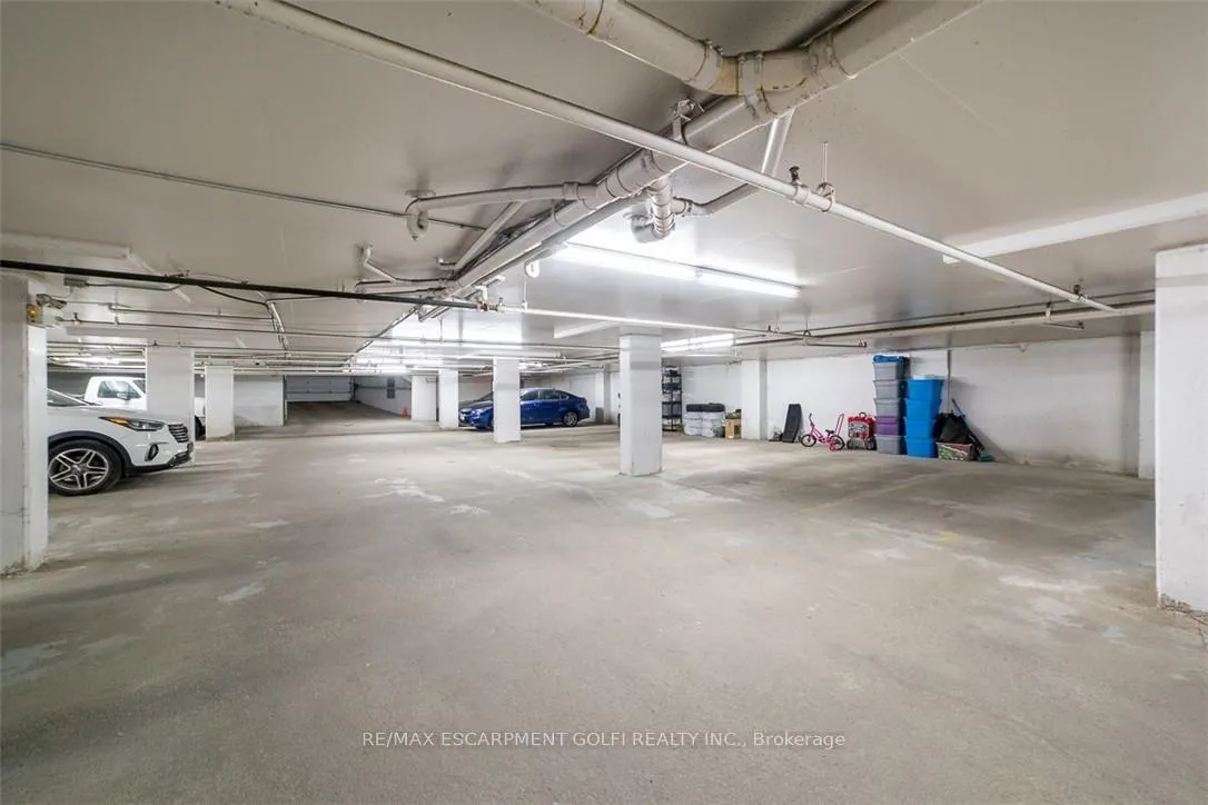 Photo 20 of Unit 302, 400 York Boulevard, Hamilton, Strathcona — HOMEH