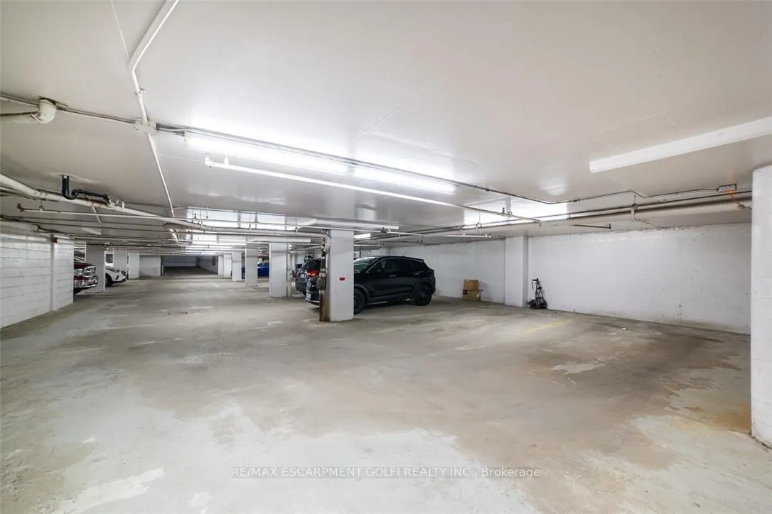 Photo 21 of Unit 302, 400 York Boulevard, Hamilton, Strathcona — HOMEH