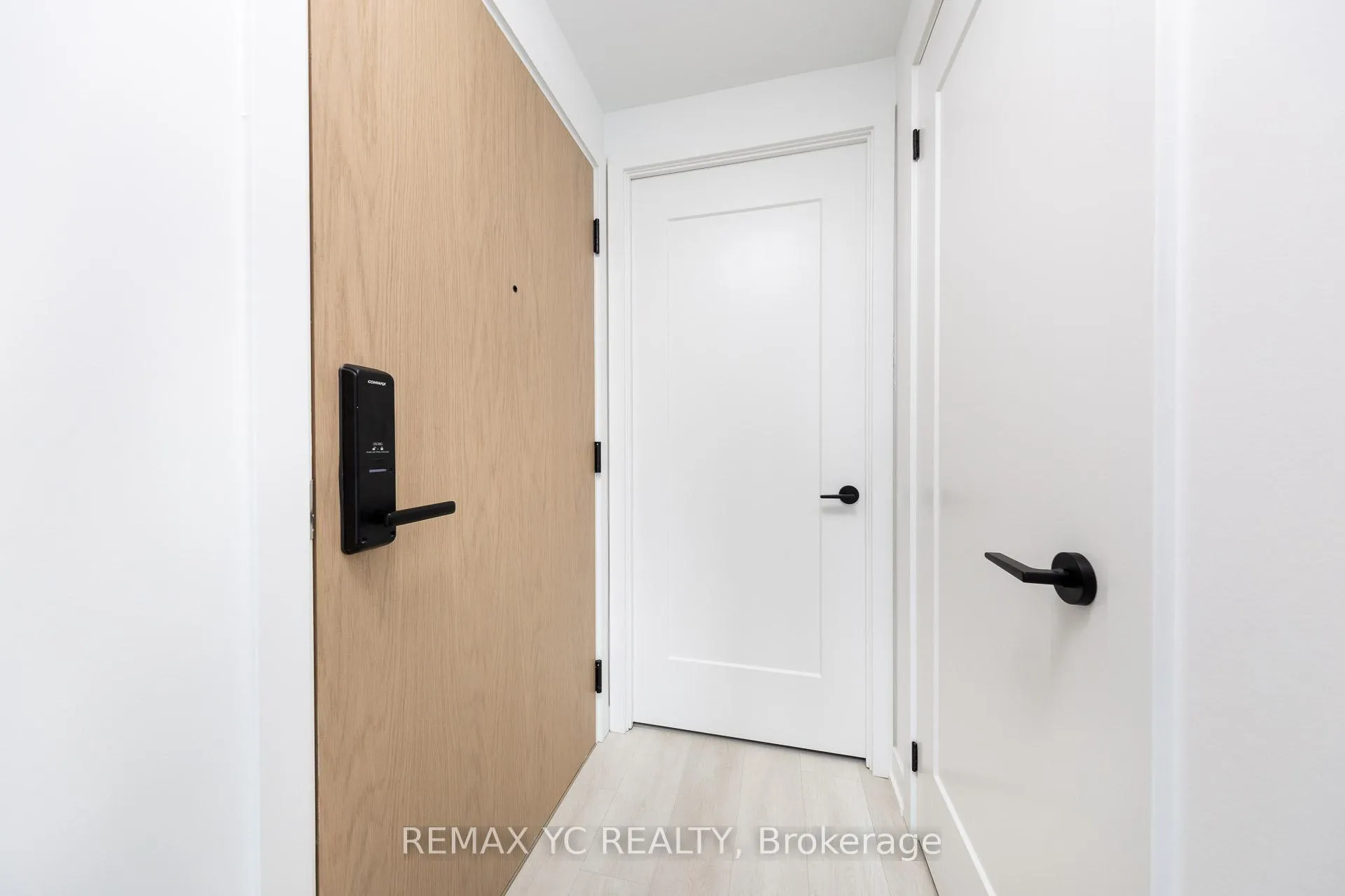 Photo 2 of Unit 2207, 5 Defries Street, Toronto, Regent Park — HOMEH
