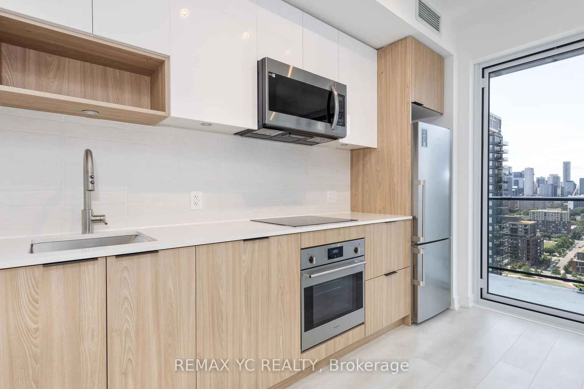 Photo 15 of Unit 2207, 5 Defries Street, Toronto, Regent Park — HOMEH