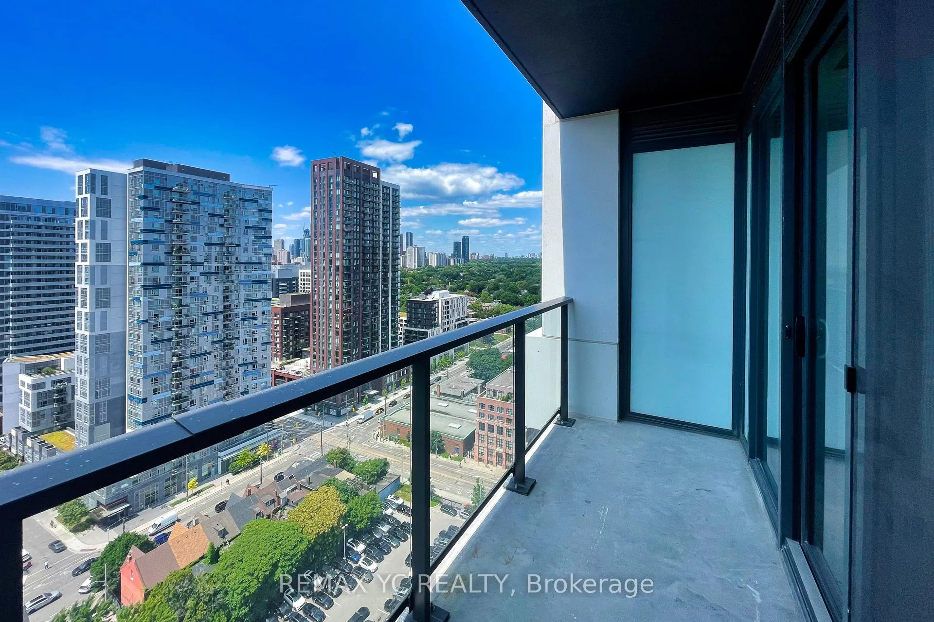 Photo 19 of Unit 2207, 5 Defries Street, Toronto, Regent Park — HOMEH