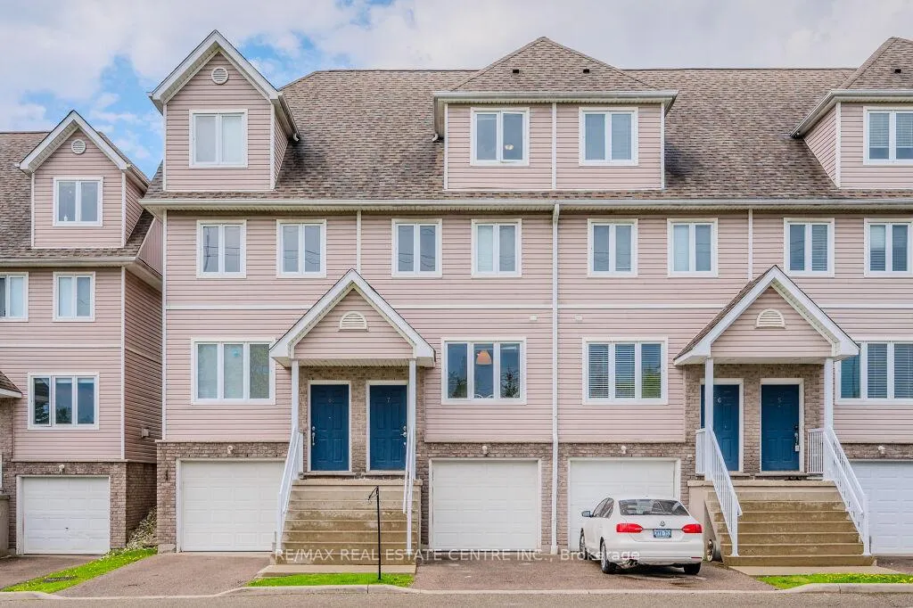 Photo 2 of Unit 7, 601 Columbia Forest Boulevard, Waterloo — HOMEH