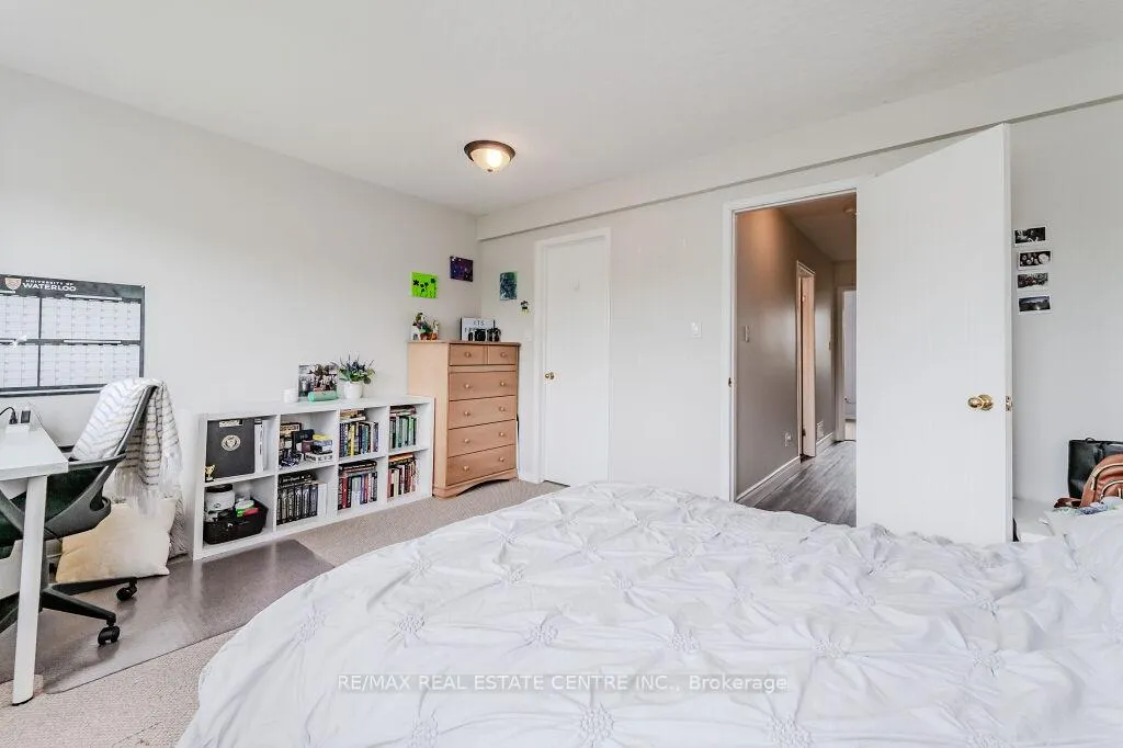 Photo 13 of Unit 7, 601 Columbia Forest Boulevard, Waterloo — HOMEH