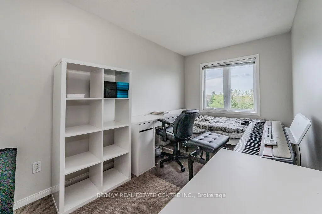 Photo 14 of Unit 7, 601 Columbia Forest Boulevard, Waterloo — HOMEH
